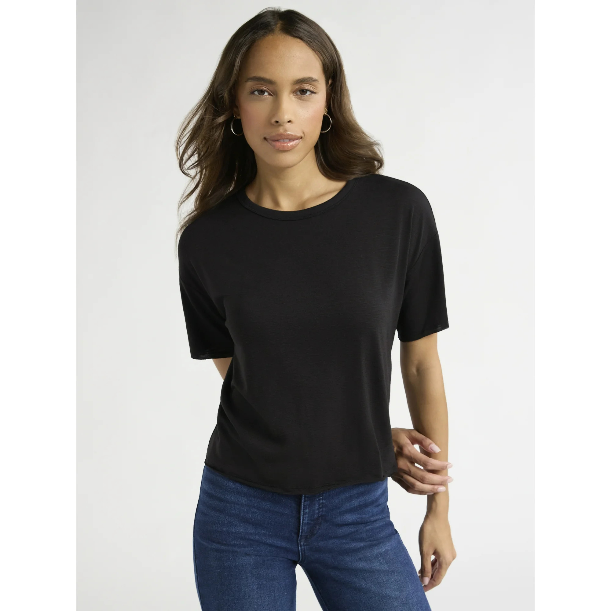 Sofia by Sofia Vergara Women's and Women's Plus Size Sofia Tee with Short Sleeves, Sizes XS-4X | Walmart (US)