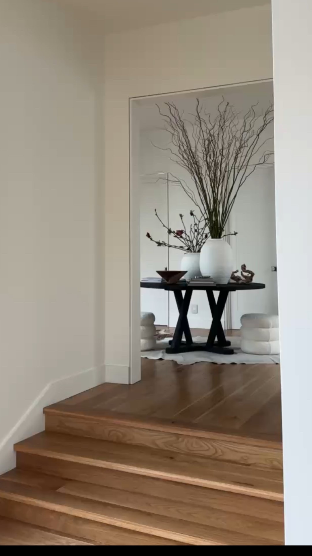 Are you looking for some spring entryway styling inspiration? It’s time to start thinking about the spaces that make a last first impression. Create a special moment with a few decor items that add varying height and textural interest to a space! 

#LTKStyleTip #LTKSeasonal #LTKHome