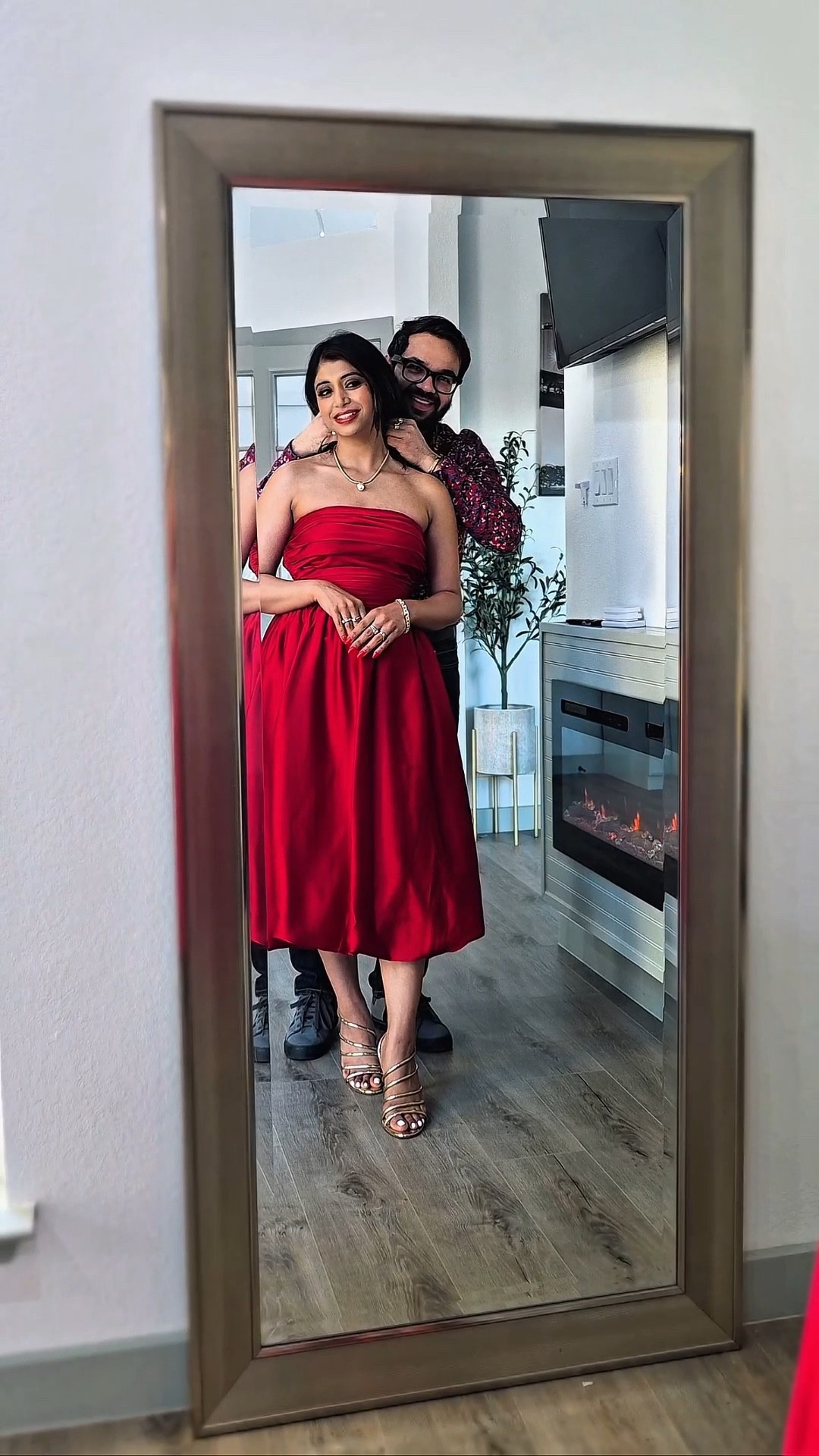 Getting ready for Valentine’s Day with @macys & their amazing Valentine’s Day sale from 2/5  - 2/9 💕✨Whether it’s date night, a Galentine’s plan, or a cozy night in, I love having everything in one place - from outfits to beauty and accessories plus lots of options for Gifts as well!!
Sharing our Valentine’s Day favorites from @macys on our LTK profile- and don’t forget to take advantage of their sale with 30-50% off on select products!! #macyspartner 



#LTKSaleAlert #LTKValentine