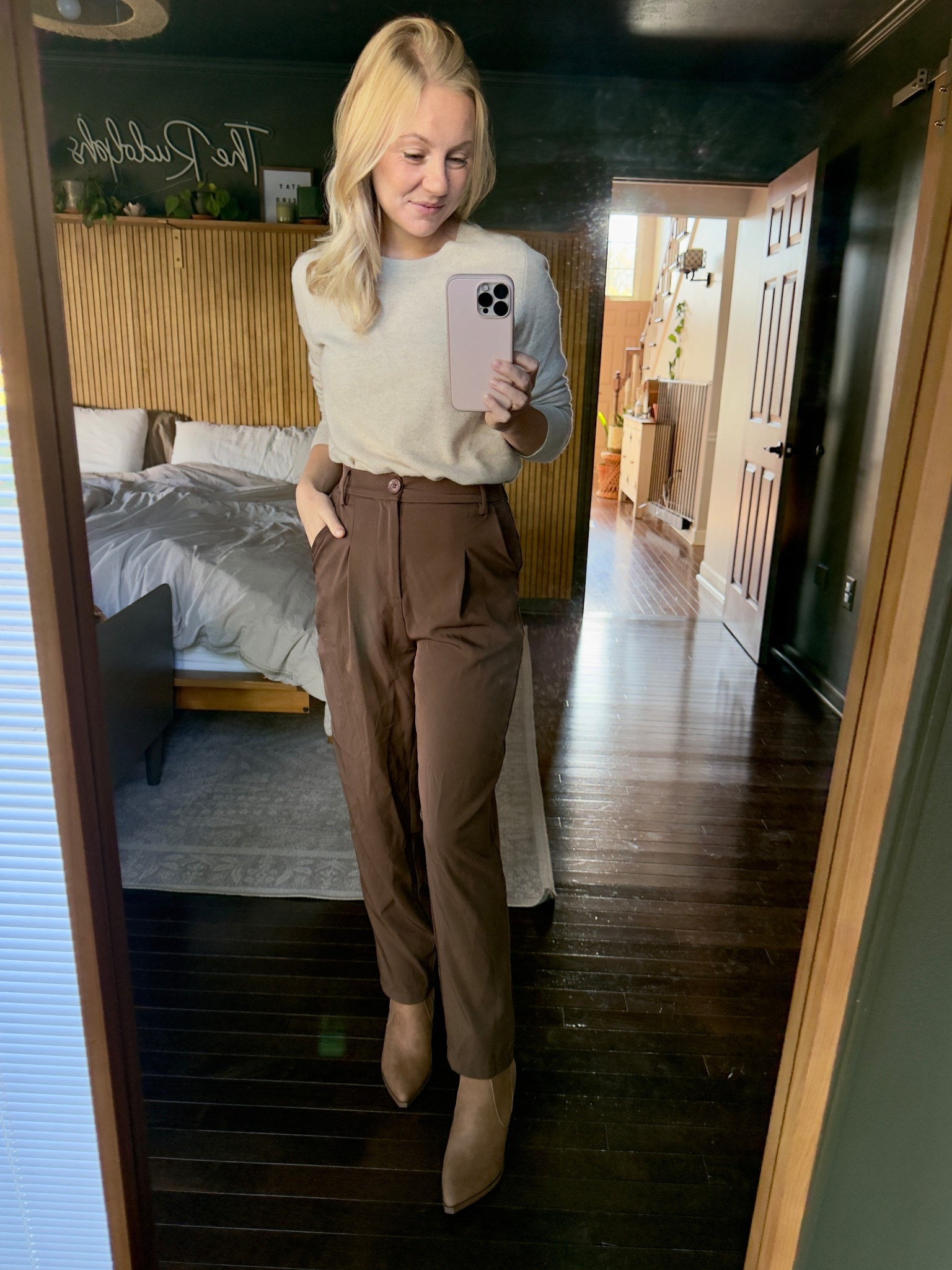 Look for less 

#LTKFindsUnder100 #LTKShoeCrush #LTKStyleTip