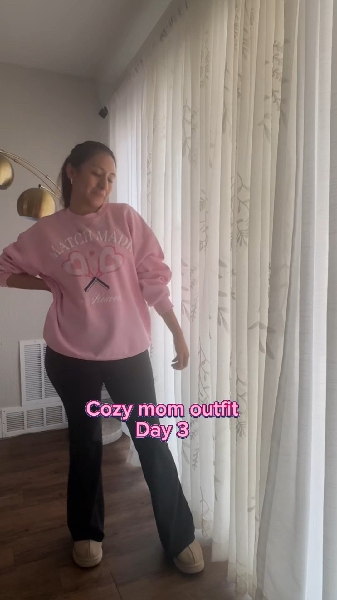 Mom Comfy Outfit

#LTKPetite #LTKStyleTip #LTKFindsUnder50