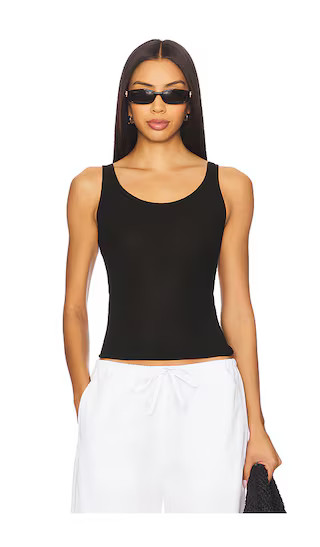 Rozzi Scoop Neck Tank Top in Black | Revolve Clothing (Global)