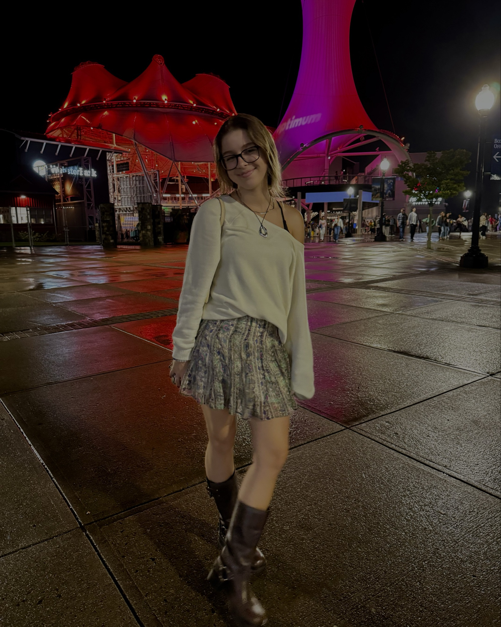Yet another concert fit! 

#LTKSeasonal #LTKShoeCrush #LTKFallSale