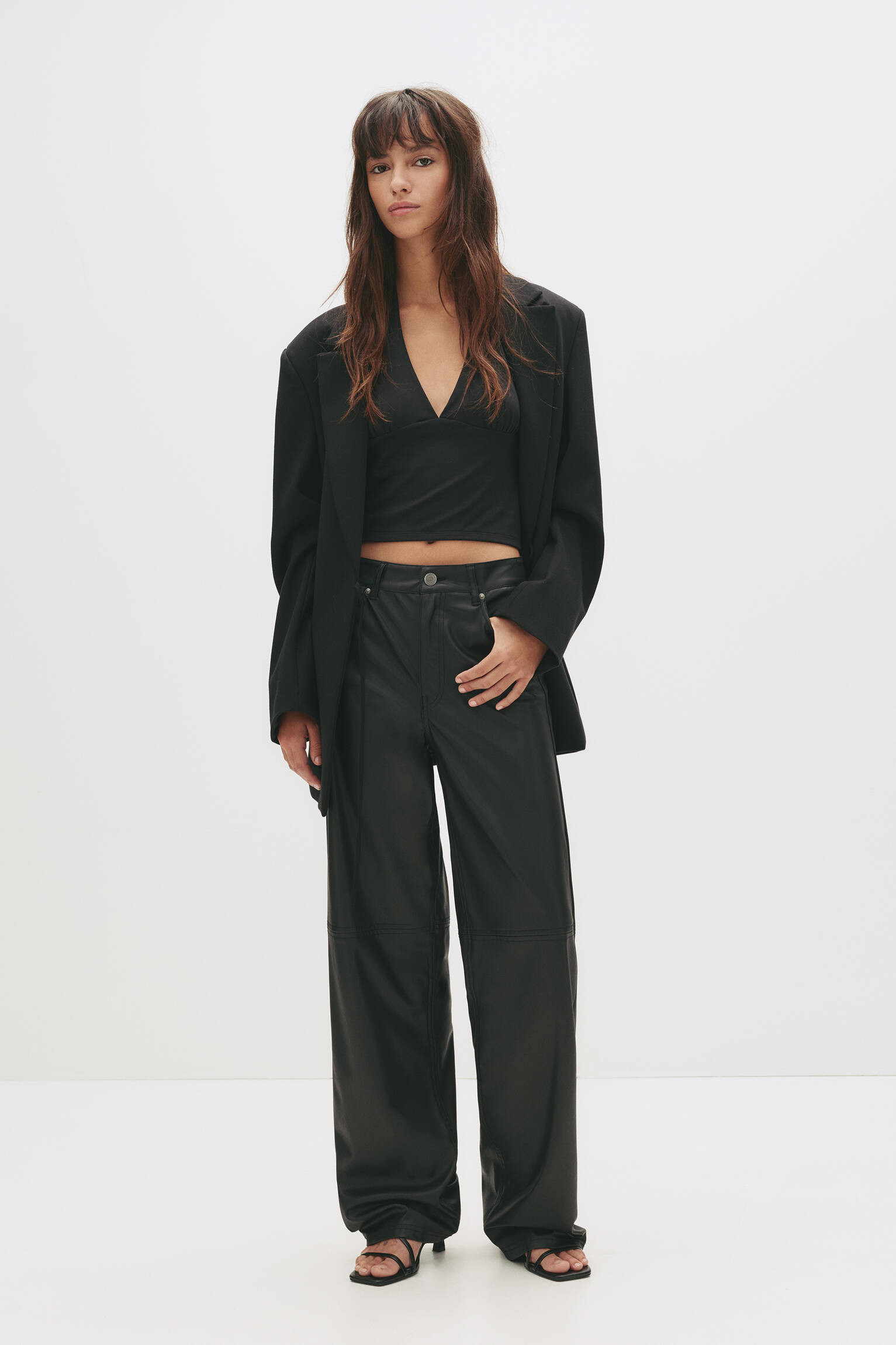 Leather-effect straight-leg trousers - pull&bear | PULL and BEAR UK