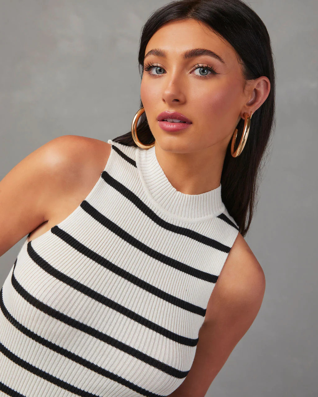 Norris Mock Neck Sleeveless Sweater Top - White | VICI