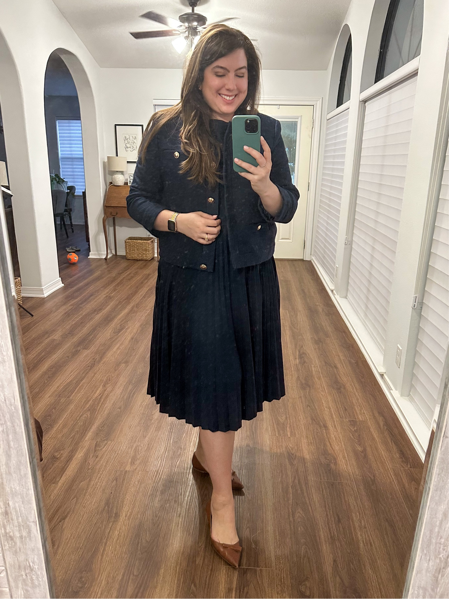 Workwear #ootd 9/22/23 

I love this pleated dress for work 🙌🏻

Womens business professional workwear and business casual workwear and office outfits midsize outfit midsize style fall outfit 

#LTKworkwear #LTKstyletip #LTKmidsize