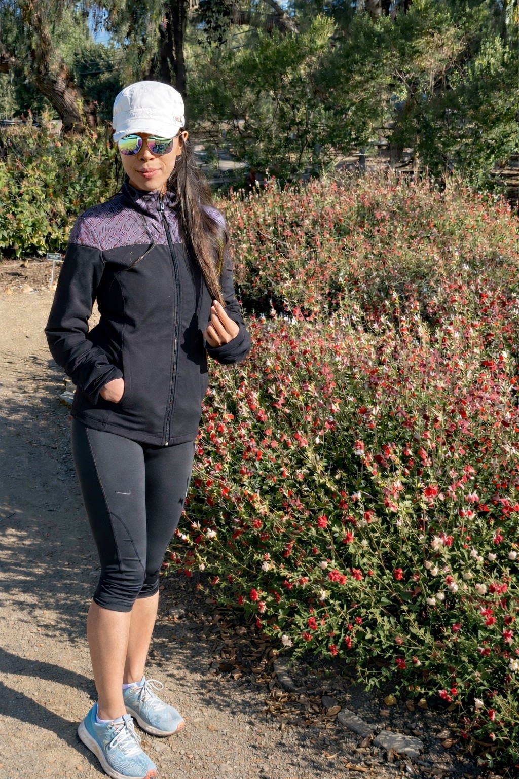 Morning run.

No noise.
Just rhythm.

Comfortable layers.
Lightweight leggings.
Focus forward.

Consistency over intensity. #morningrun
#runningroutine
#quietdiscipline
#consistentliving
#athleisurestyle
#runwear
#activeessentials
#minimalstyle
#cleanlines
#womenwhorun
#everydaystrength
#modernlifestyle
#ltkfitness
#ltkactive


#LTKdayinmylife #LTKActive #LTKfitnessgoals