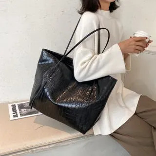 Faux Leather Croc Grain Tote Bag | YesStyle Global