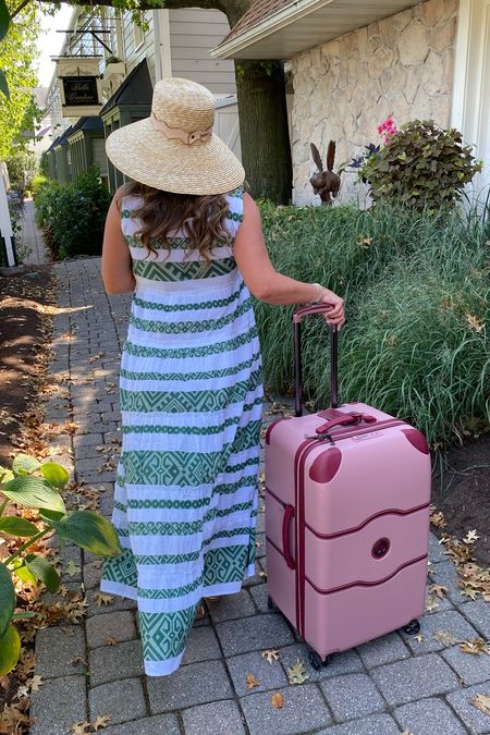 Vacation style! Easy and lightweight luggage / pink luggage / travel suitcase 

#LTKitbag #LTKSeasonal #LTKtravel