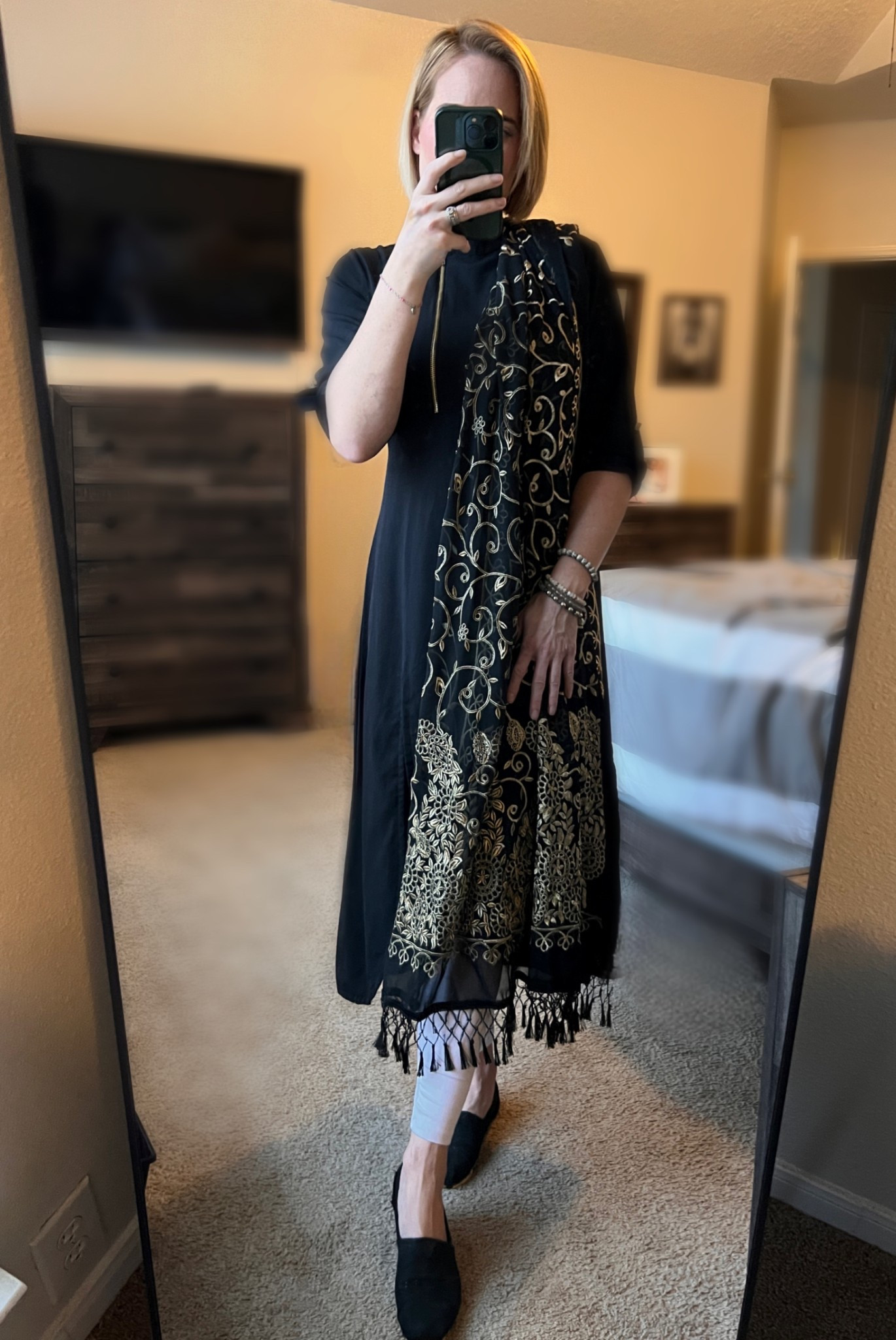 Ramadan Outfit No.3. Everyone needs a plain black Kurti for those days when you just don’t know what to wear. #ramadanoutfits #ramadan #black #blackandgold #gold #stapleoutfit #goto

#LTKSeasonal #LTKParties #LTKFestival