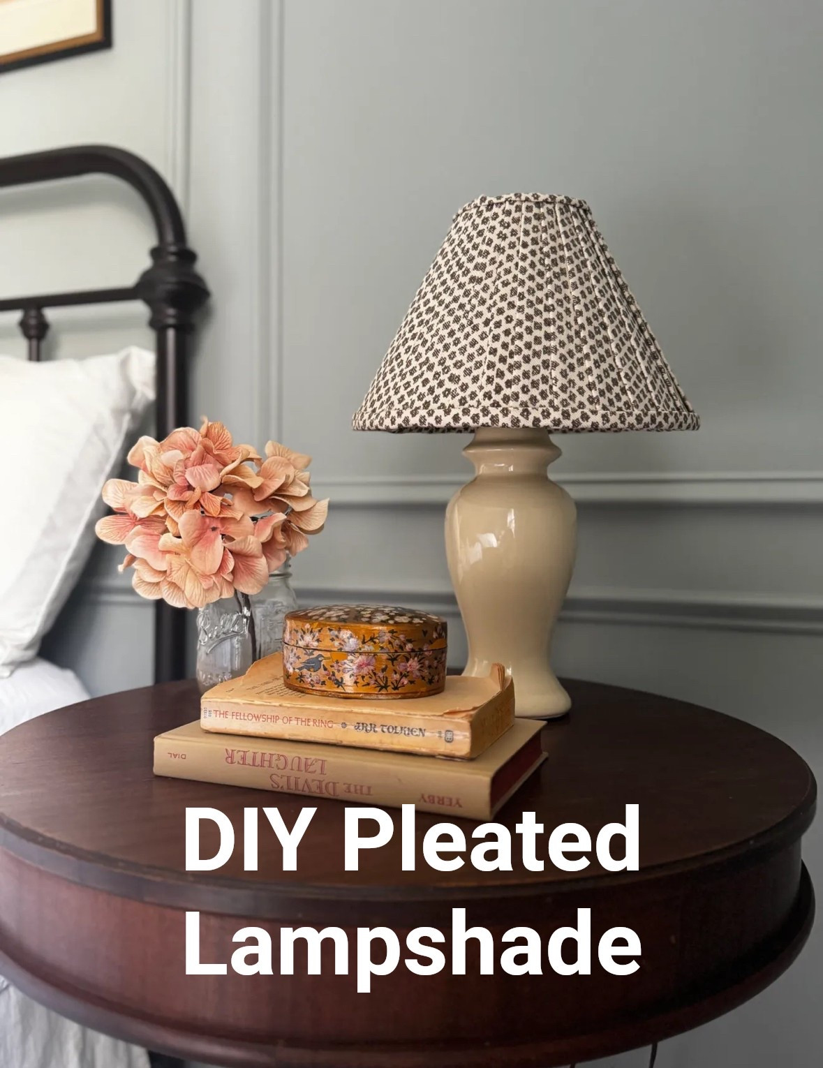 DIY Pleated Lampshadee

#LTKHome