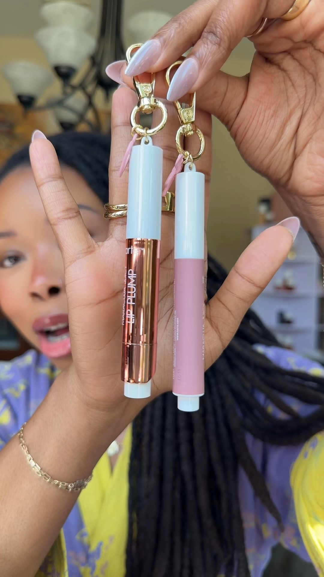 Two juicy lip shades? I’m listening. 💋✨ The Tarte Say Less Maracuja Juicy Lip Duo is such an easy way to add glossy, hydrating color to your everyday makeup look.

Perfect for soft glam, everyday makeup, holiday beauty looks, and gifting, especially if you’re already obsessed with that juicy lip finish. 💜

If you love hydrating lip products, glossy lips, lip duos, and Tarte makeup, this one deserves a spot in your beauty bag. 👀

🛍️ Shop the Tarte Maracuja Juicy Lip Duo on my LTK!

#LTKbeauty #LTKfinds #TarteCosmetics #TarteMakeup #MaracujaJuicyLip #LipDuo #LipGloss #HydratingLip #JuicyLips #GlossyLips #EverydayMakeup #HolidayMakeup #BeautyGift #MakeupFinds #BeautyFinds