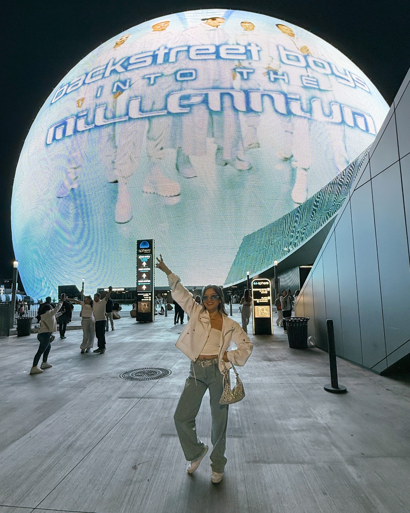 Backstreet Boys concert outfit 

#LTKootd