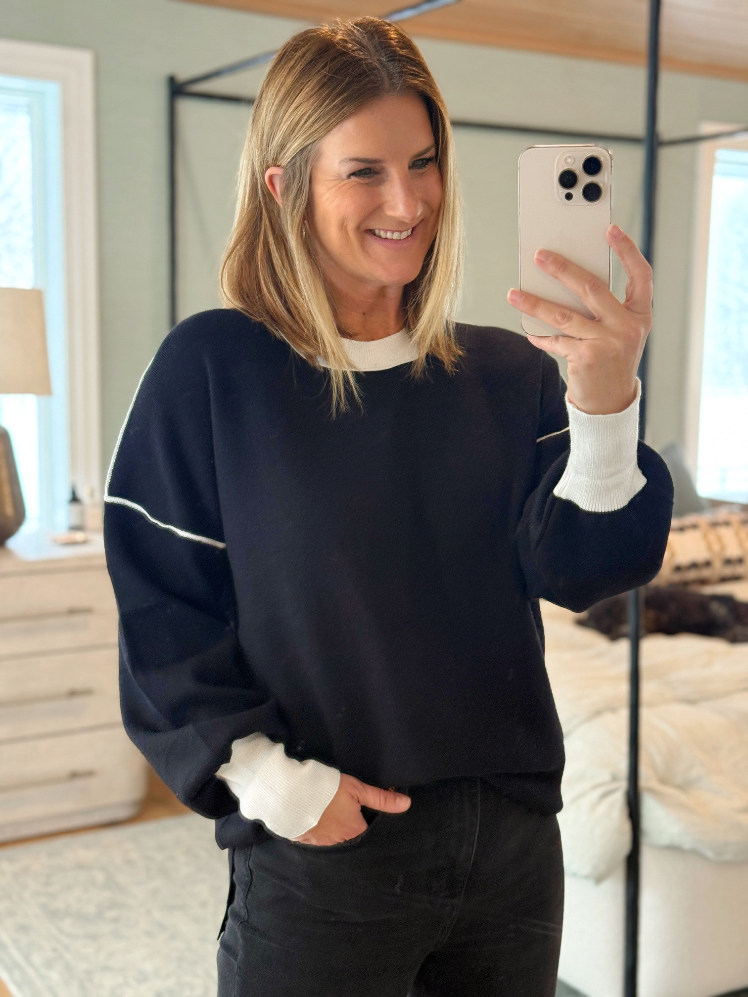 Everyday Amazon sweater for the win! Oversized, wearing in small! 

#LTKFindsUnder50 #LTKootd