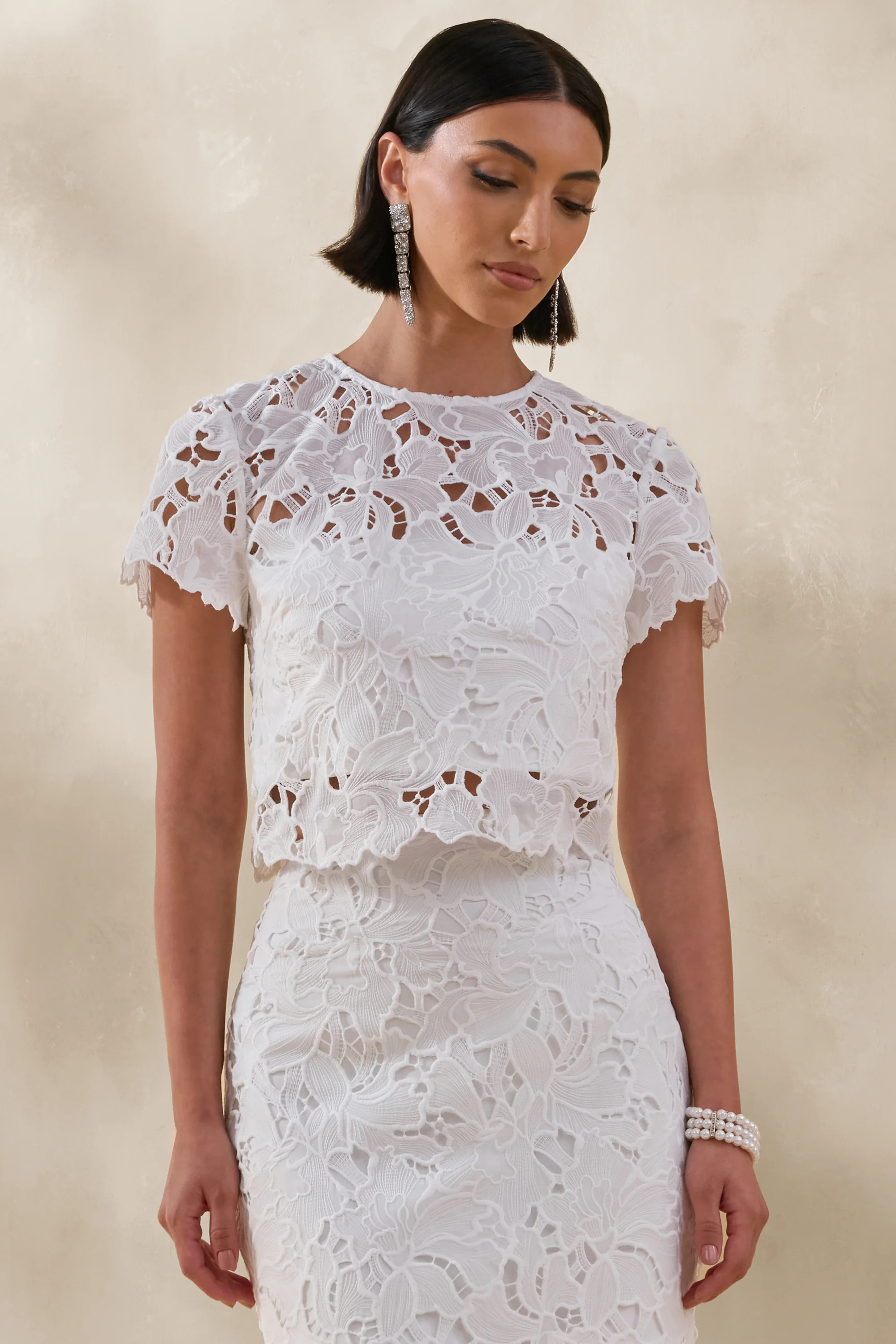 Ina | White Lace Crew-Neck Crop-Top | Club L London