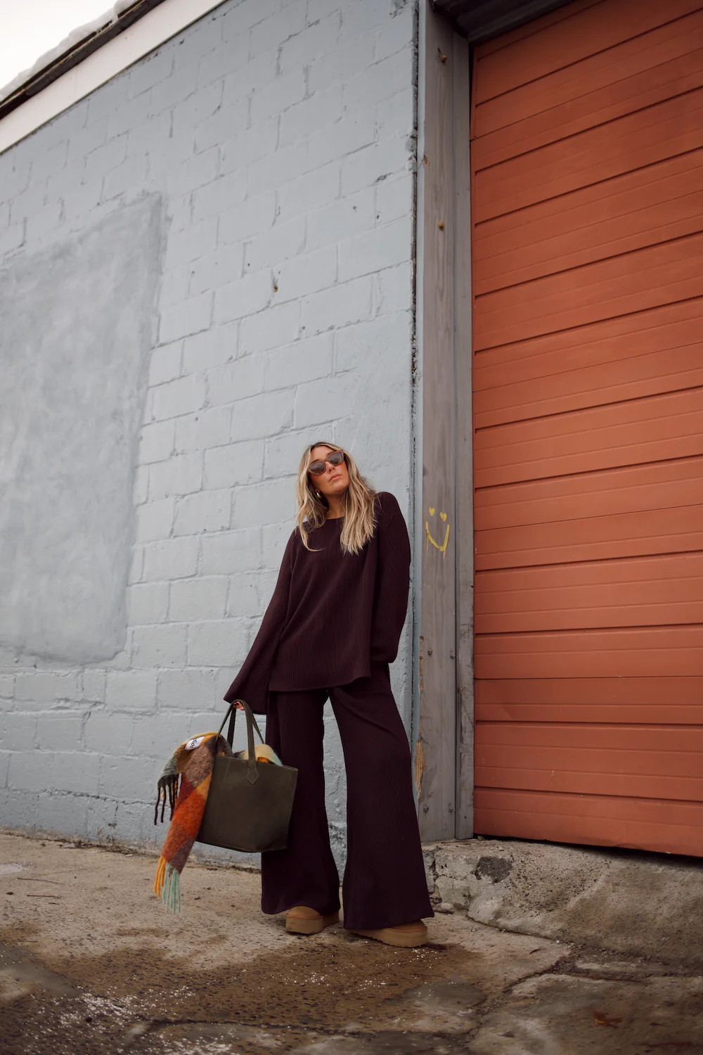 Ribbed Sweater Bell Sleeve Top - Chocolate | How Do You Wear That