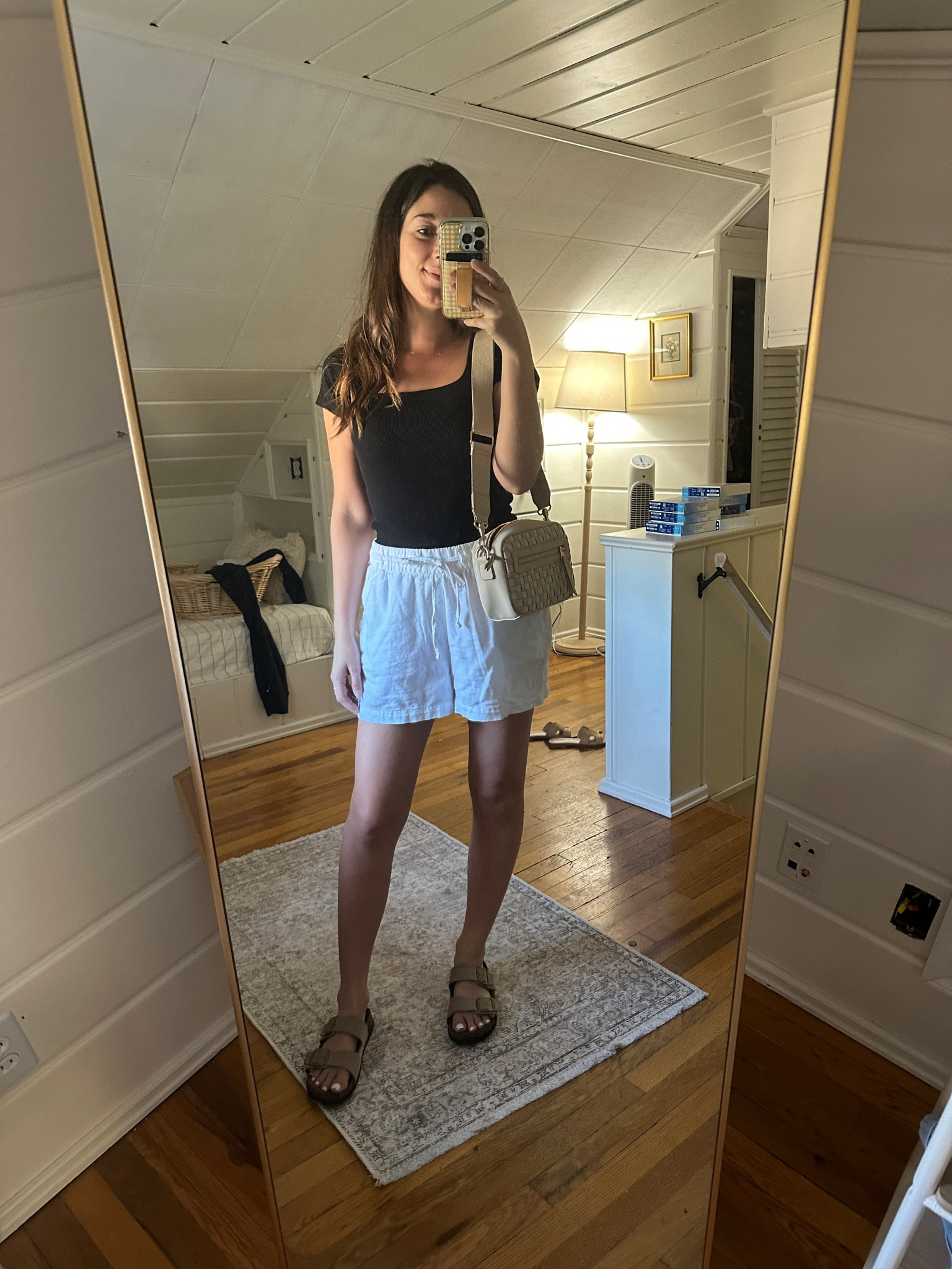Early fall outfit inspo 

Linen shorts, closet basics, capsule wardrobe, minimalist style, Birkenstock, target, old navy, neutrals

#LTKfindsunder50 #LTKshoecrush #LTKitbag