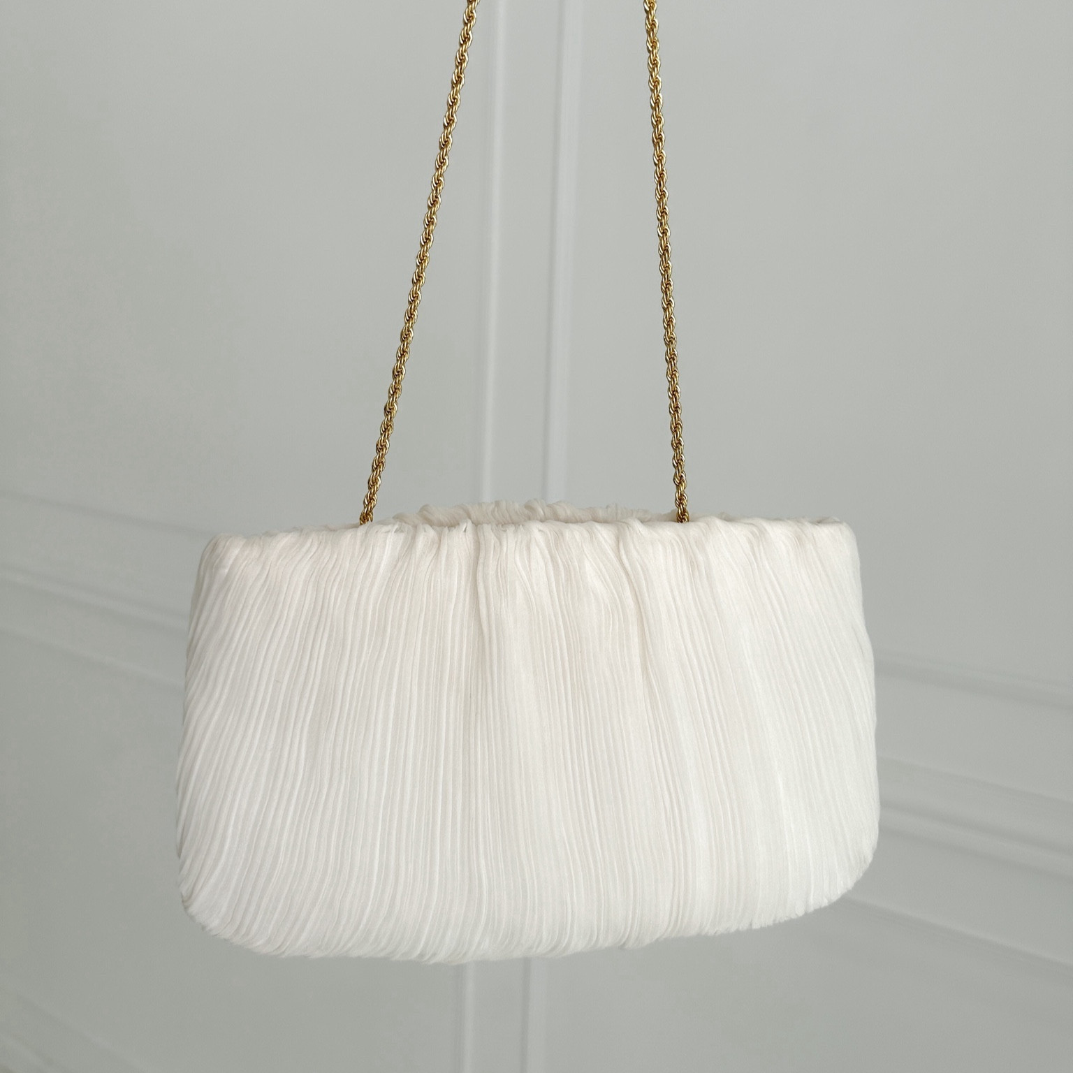 Wedding clutch, white bridal clutch! 

#LTKwedding #LTKitbag