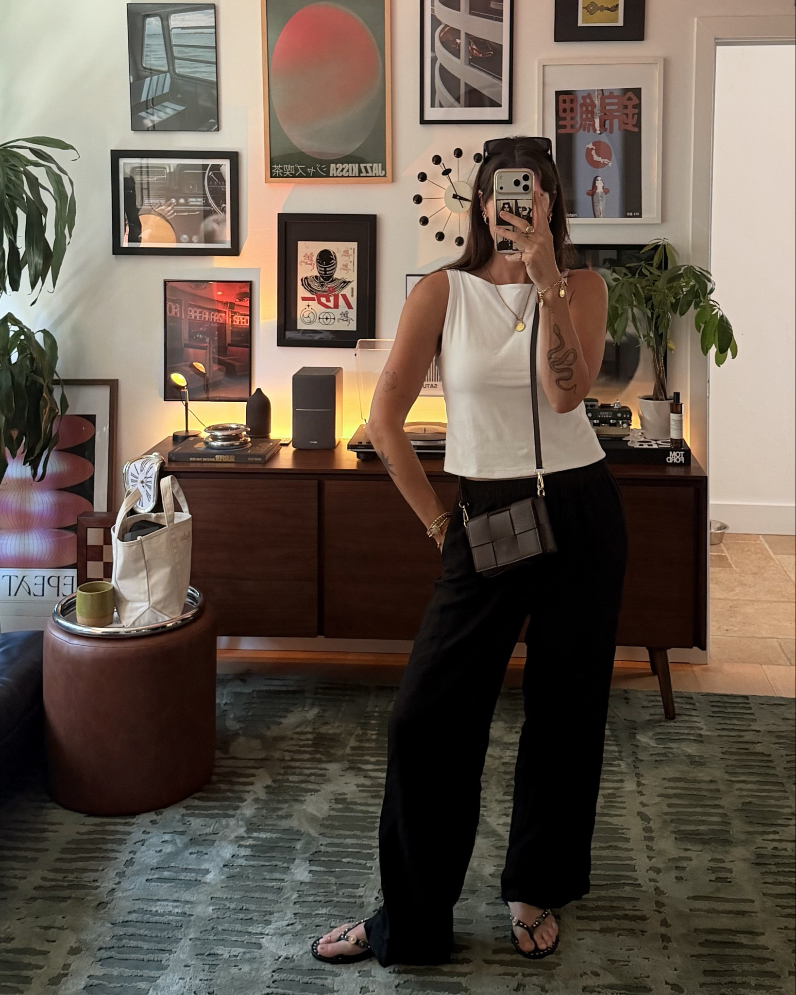 The sandals !!! >>>