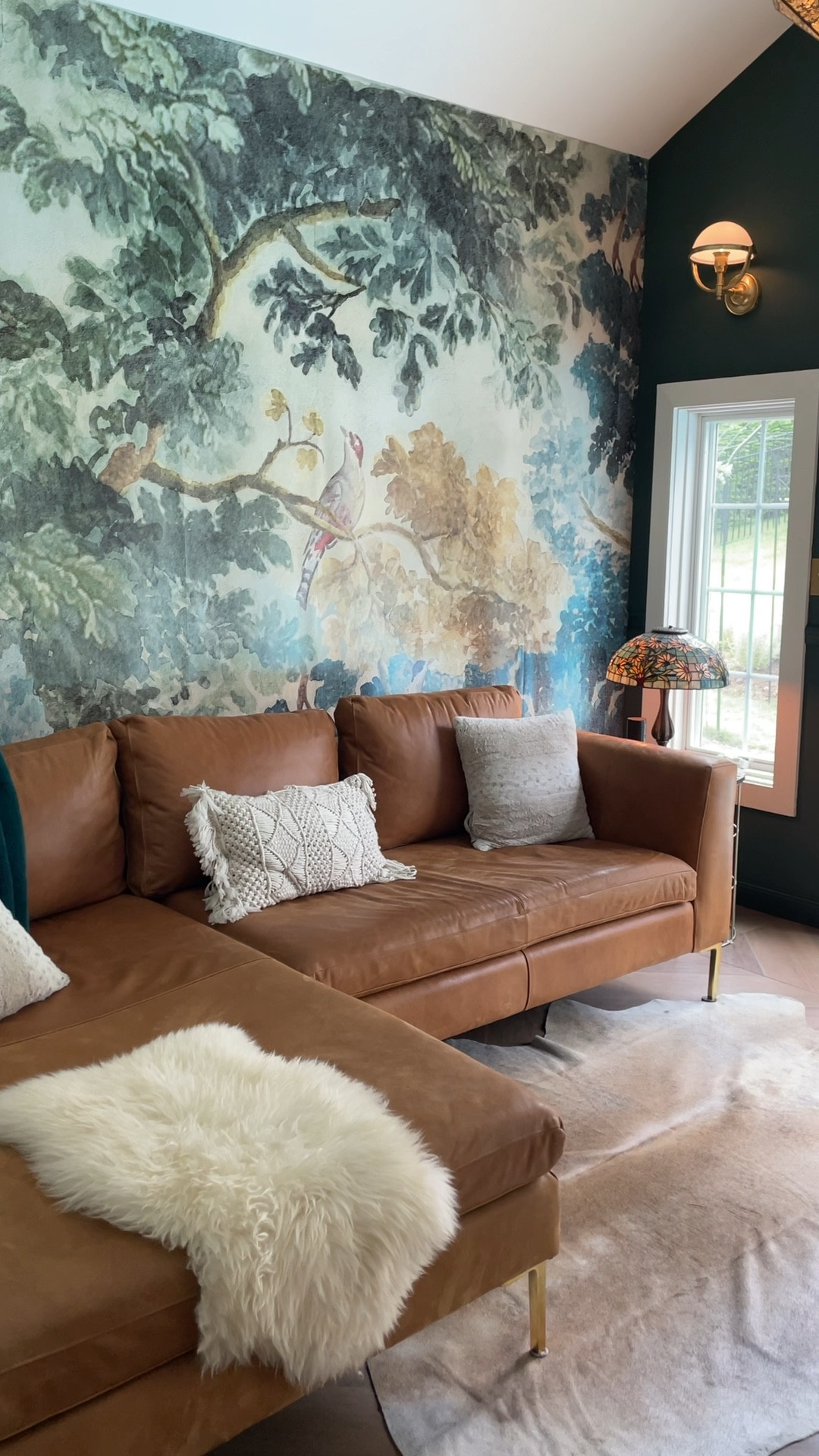 For those of you who asked about the mural (and everything else) in our sunroom 🫶

#LTKhome