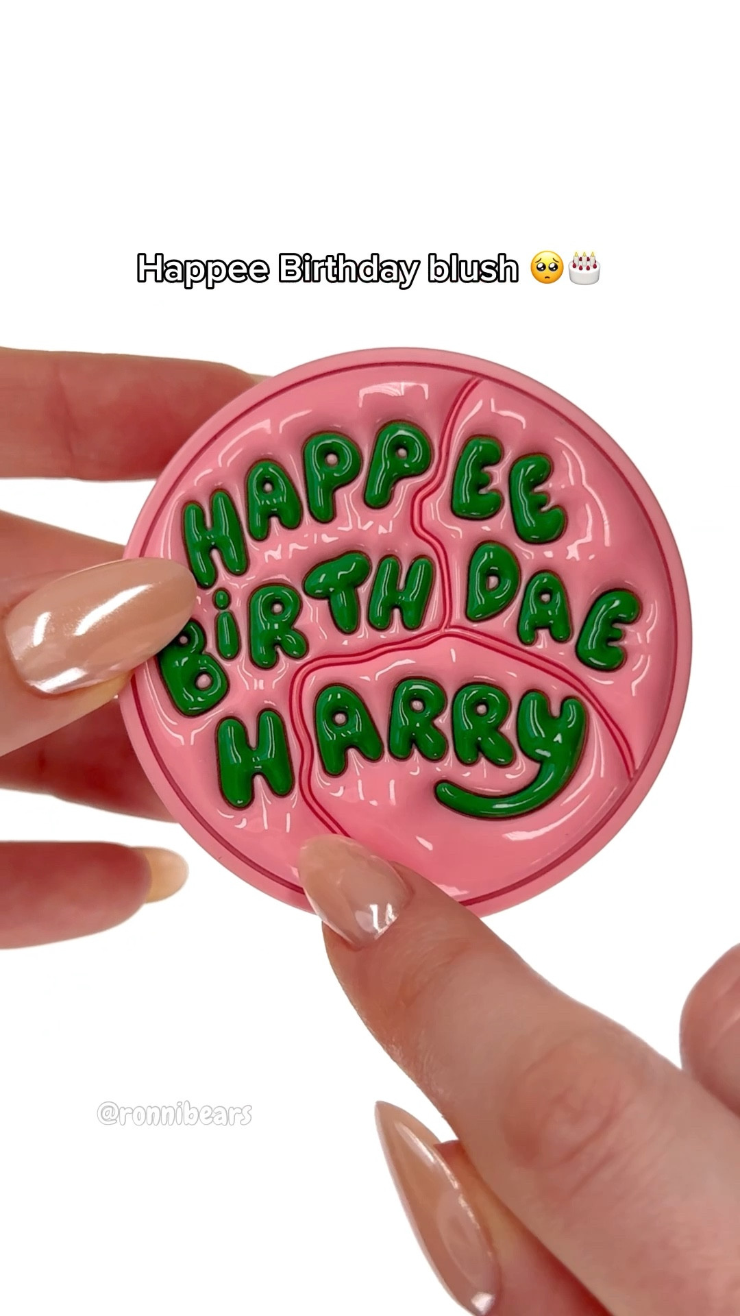 Harry Potter Happee Birthdae Blush from SHEGLAM 🥺🎂 #happybirthday #harrypotter #blush #sheglam #makeup #makeupfinds #affordablemakeup

#LTKuk #LTKeurope #LTKbeauty