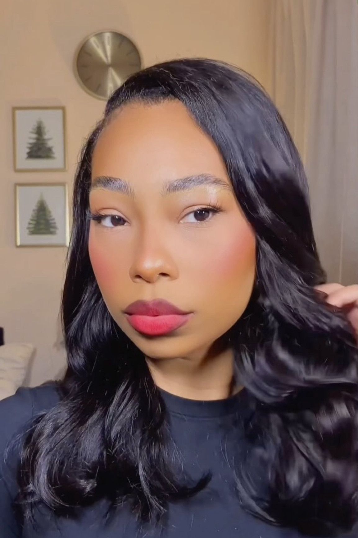 Prada Monochrome Hyper Matte & Soft Matte Lipsticks 🤍

•B02
•P158
•B101
•B03
•R28

#lipcombo #GiftedByPradaBeauty  #pradamonochrome #pradabeauty #makeuptok #easymakeup #

intense, long-lasting color in a sophisticated matte finish
soft, buildable coverage , achieving a flawless, diffused matte finish that lasts up to 6 hours.