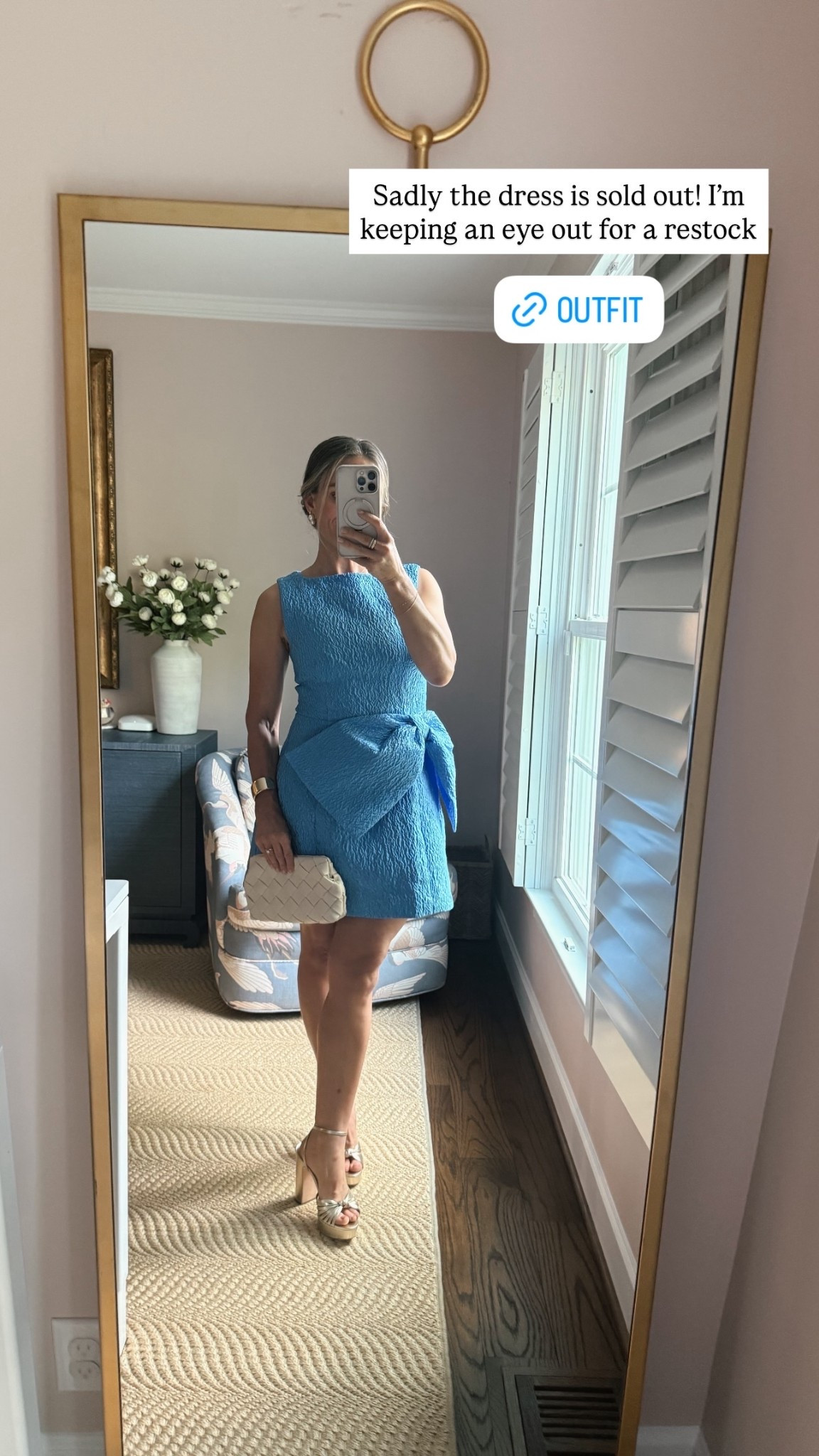 Sadly the dress is sold out! I’m keeping an eye out for a restock