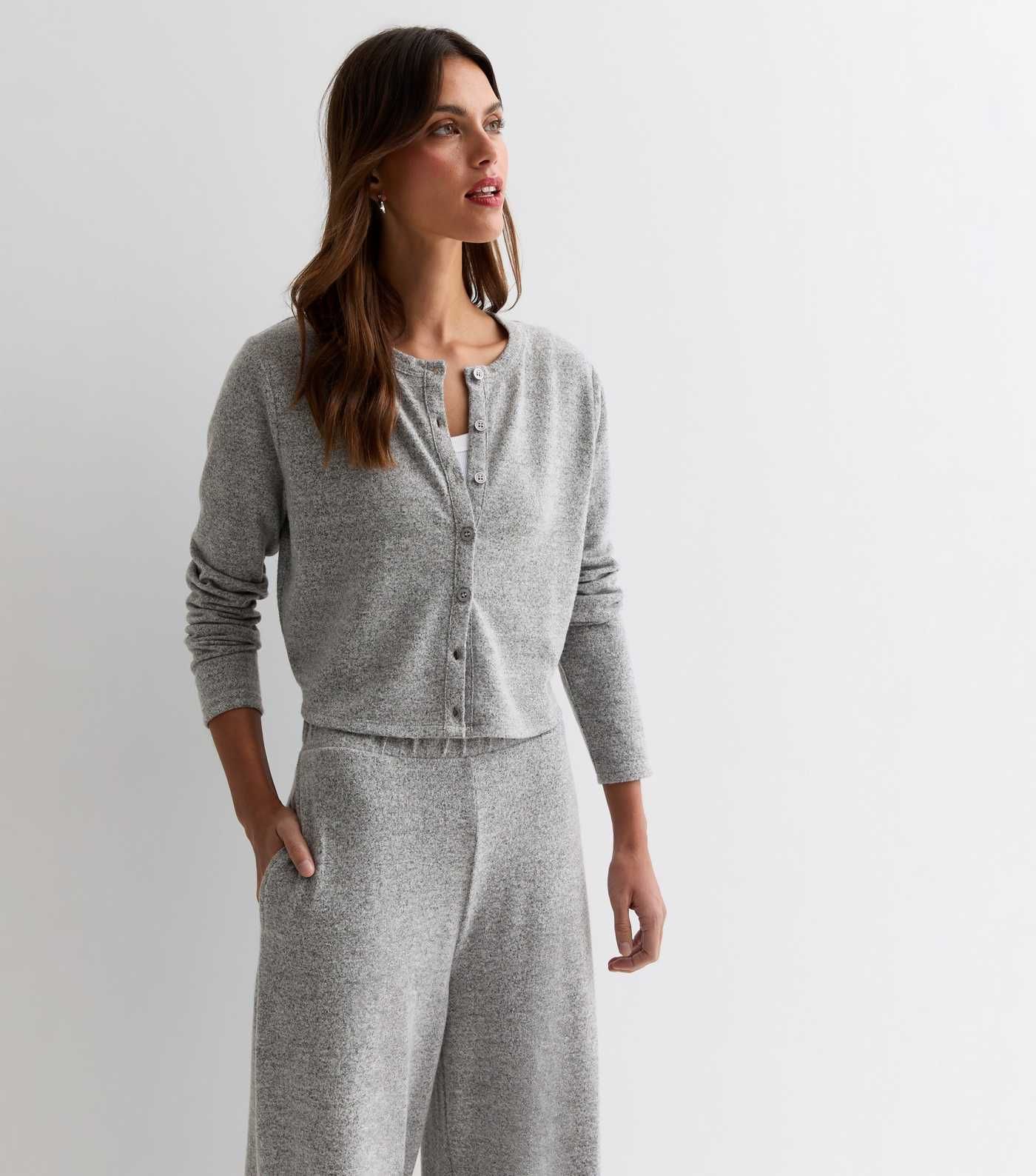 Grey Knit Crew Neck Cardigan | New Look | New Look (UK)