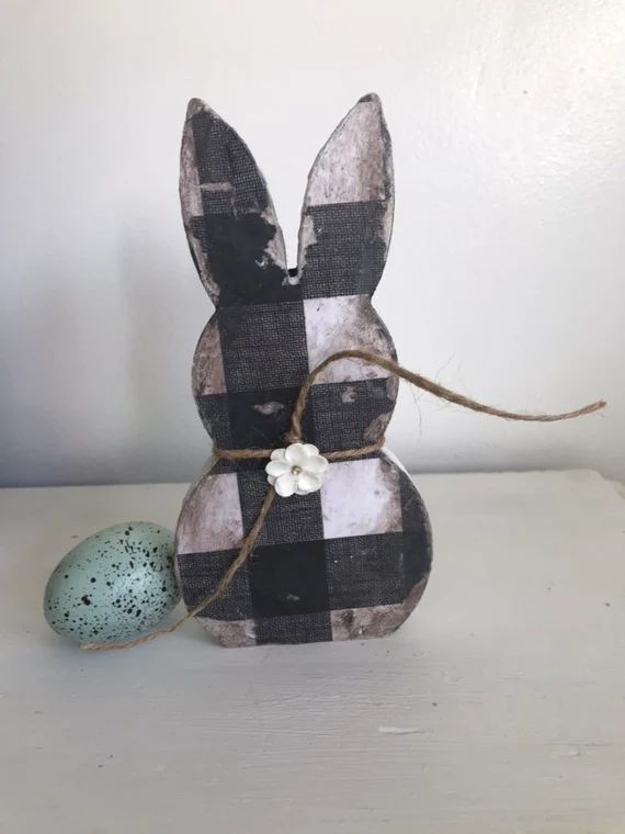 Farmhouse Decor - rustic Bunny - Floral Bunny - Reversible -Wood Bunny - Nursery Decor- Easter Bu... | Etsy (US)