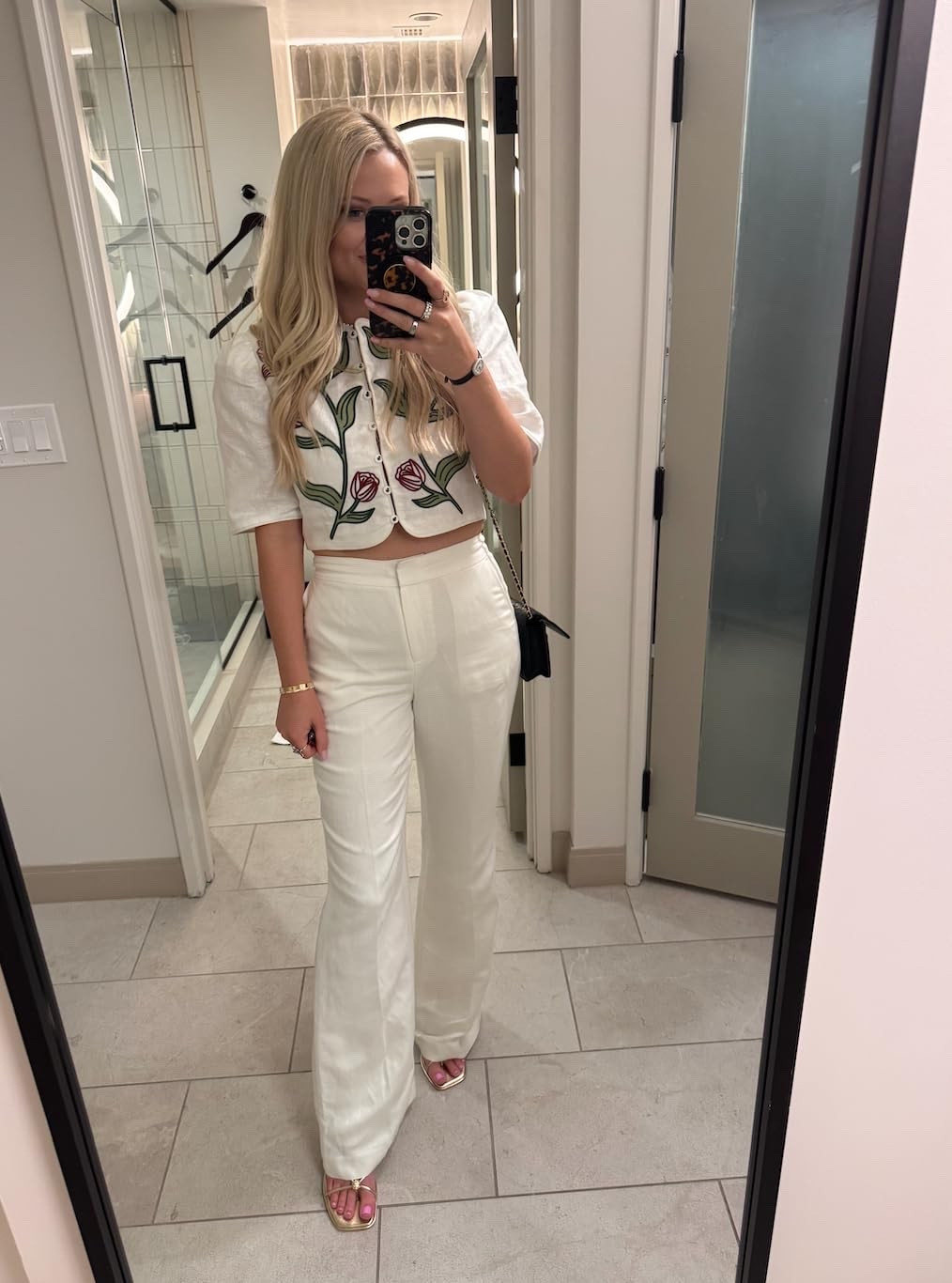 Love this outfit from Amazon! Linking similar pants!

#LTKgrwm #LTKootd #LTKSeasonal