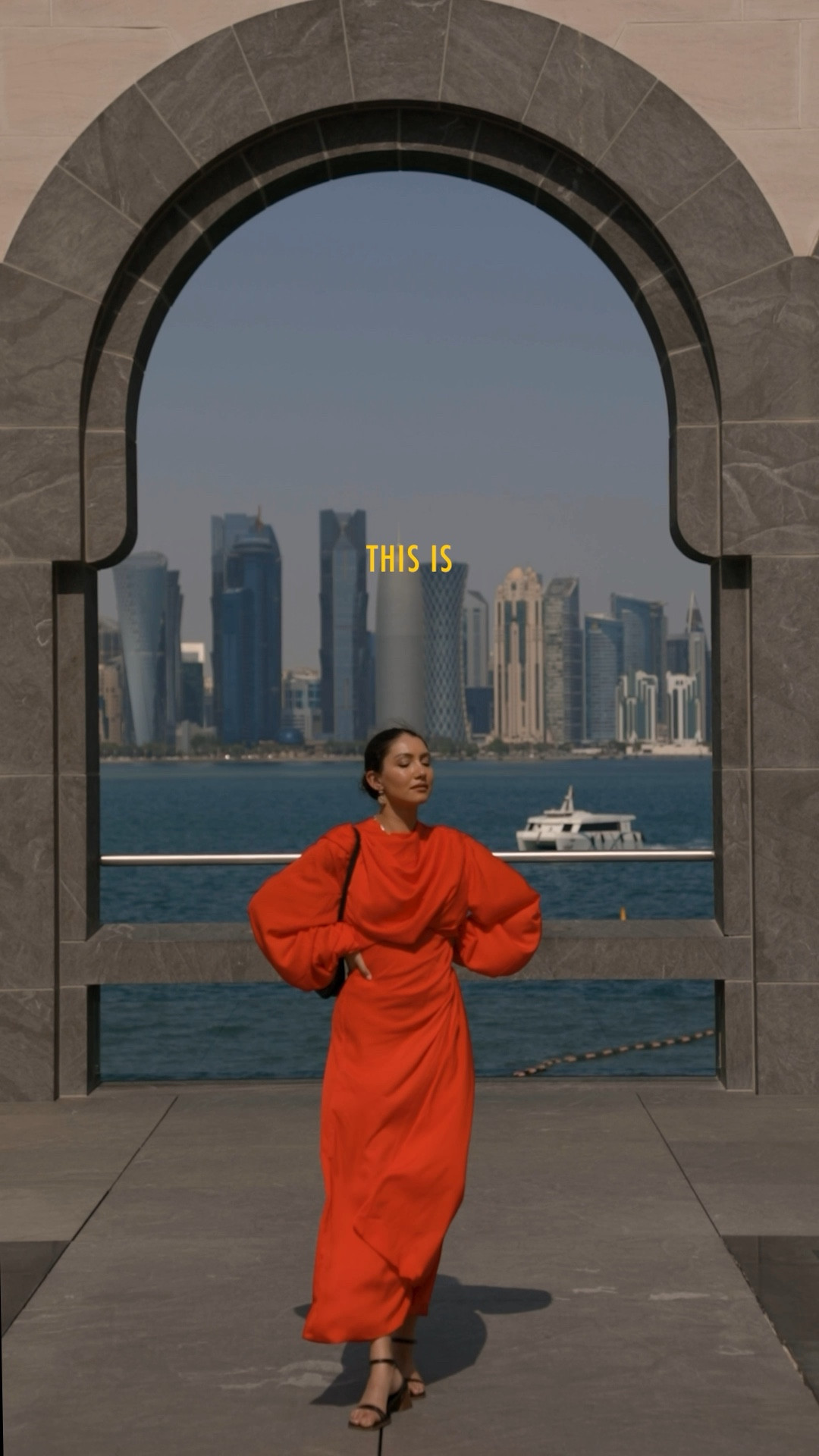 Linked my Qatar outfits - modest outfit inspiration and modest travel dresses 