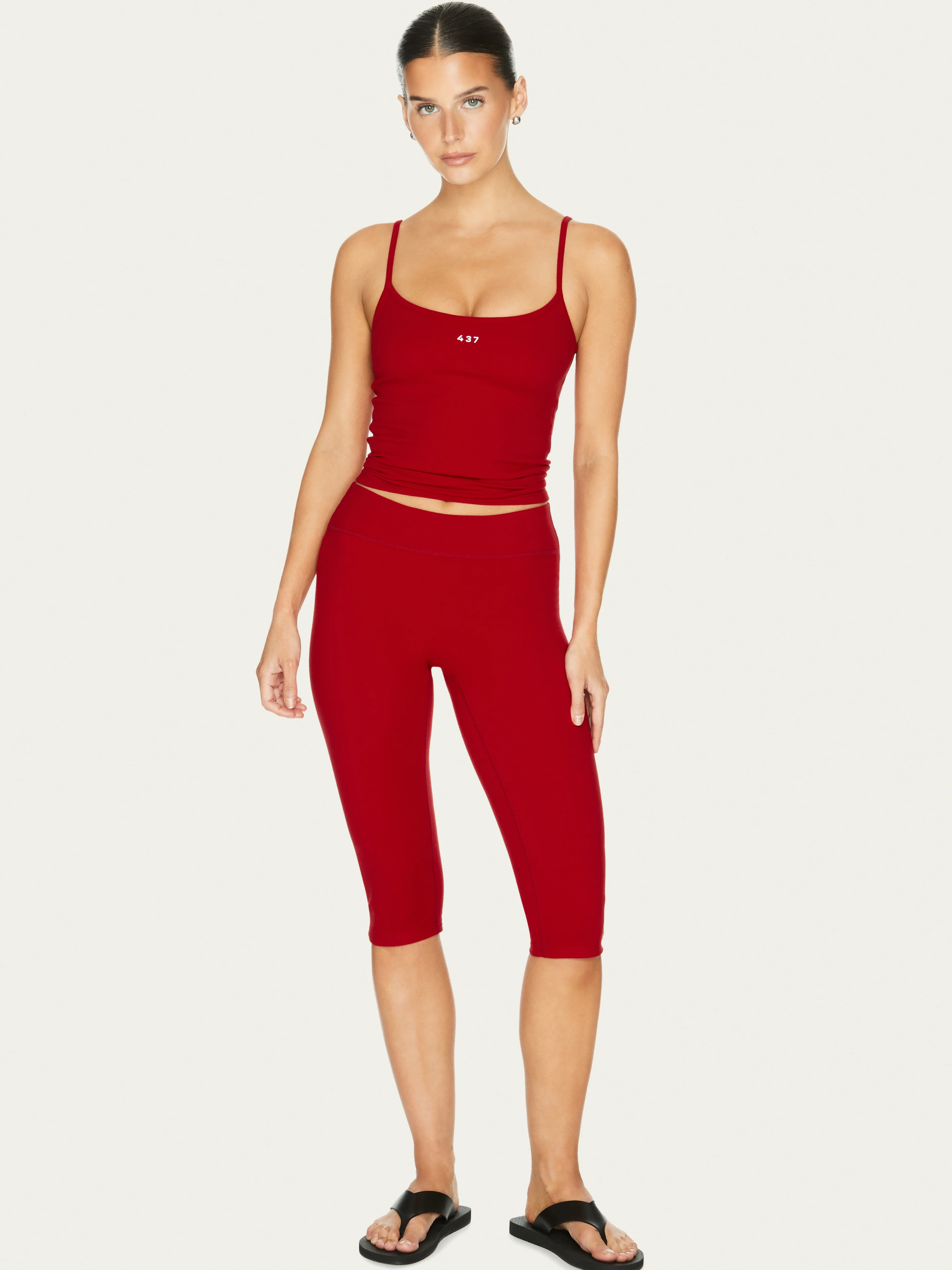 The Micro Capri Black | 437