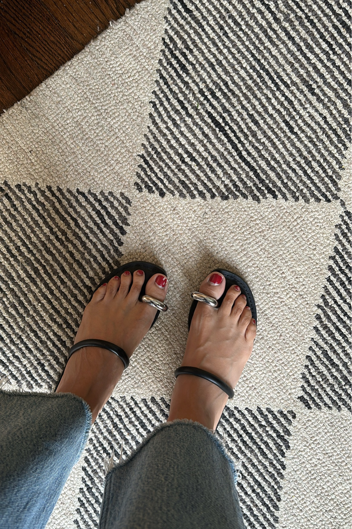 Cutest summer sandal look for less! 

Run TTS 

#LTKFindsUnder50 #LTKSeasonal #LTKShoeCrush