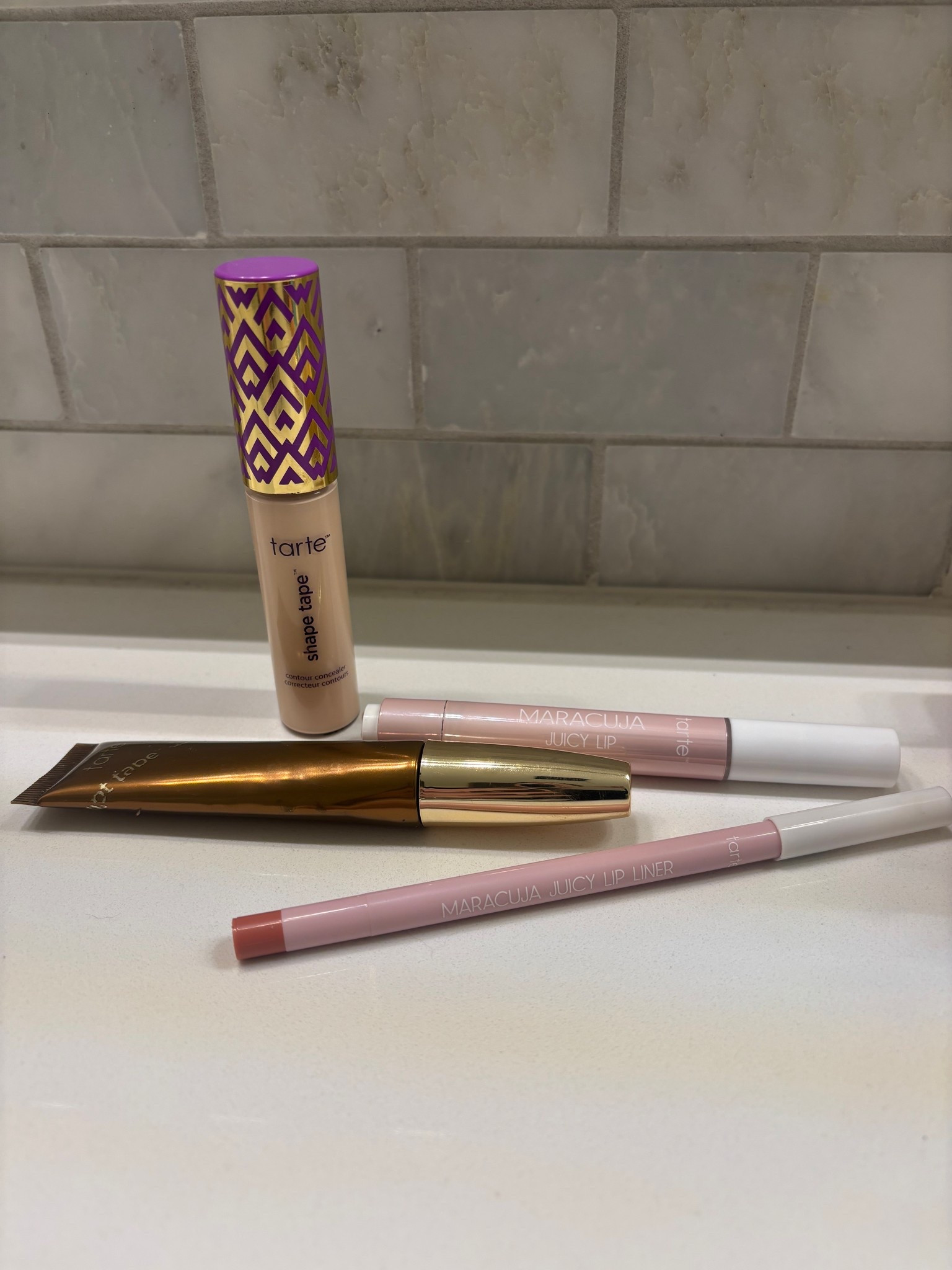 Tarte, beauty, maracuja, shape tape, sculpt tape

#LTKBeauty #LTKGiftGuide