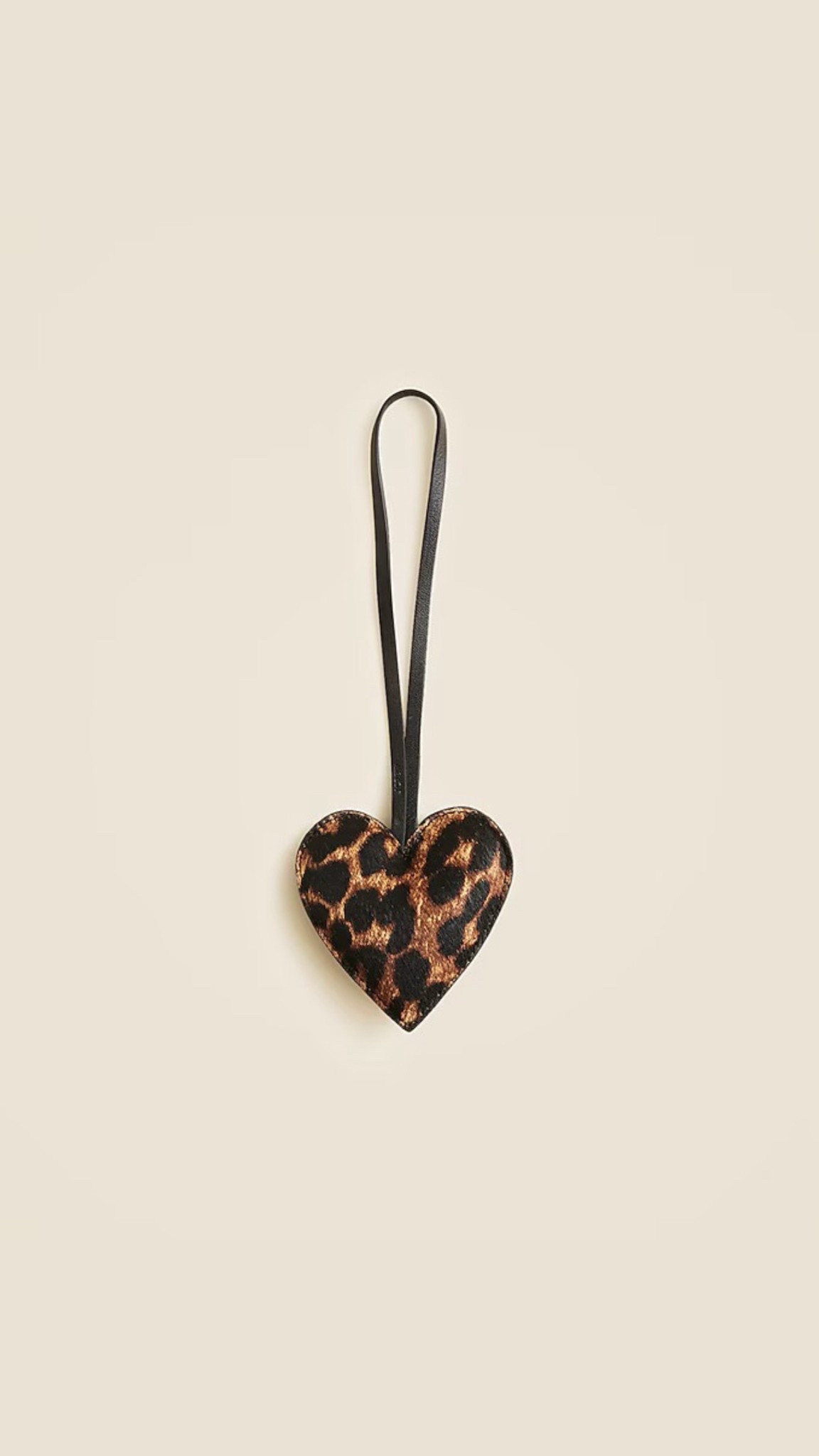 They had me with this leopard bag charm!  

Bag charm, heart charm, pant charm, bag accessories #LTKmusthaves 

#LTKFindsUnder50 #LTKStyleTip #LTKItBag