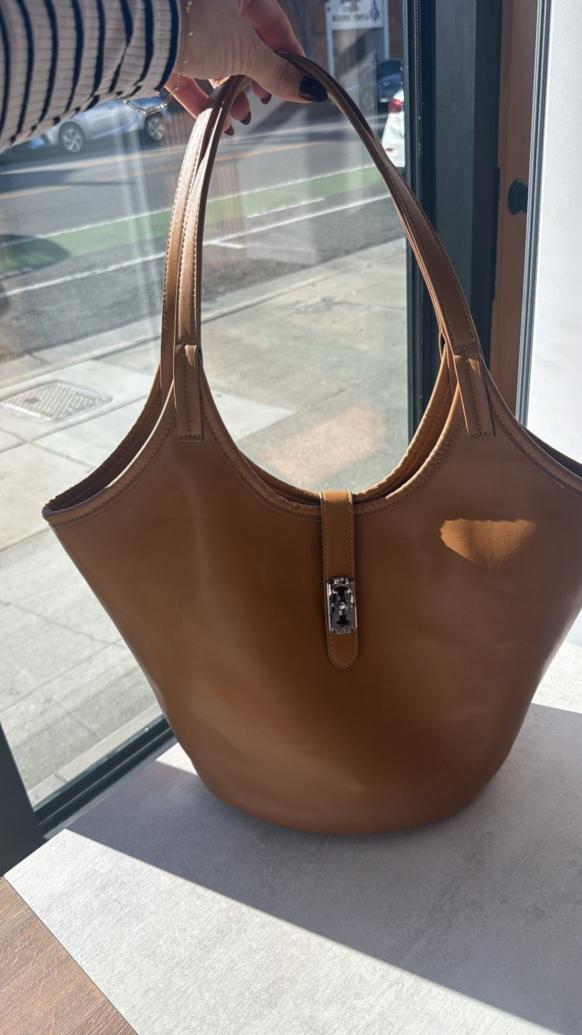 Brown bag for fall
Workbag
Fall fashion
Winter fashion
Brown aesthetic 

#LTKGiftGuide #LTKTravel #LTKFindsUnder100