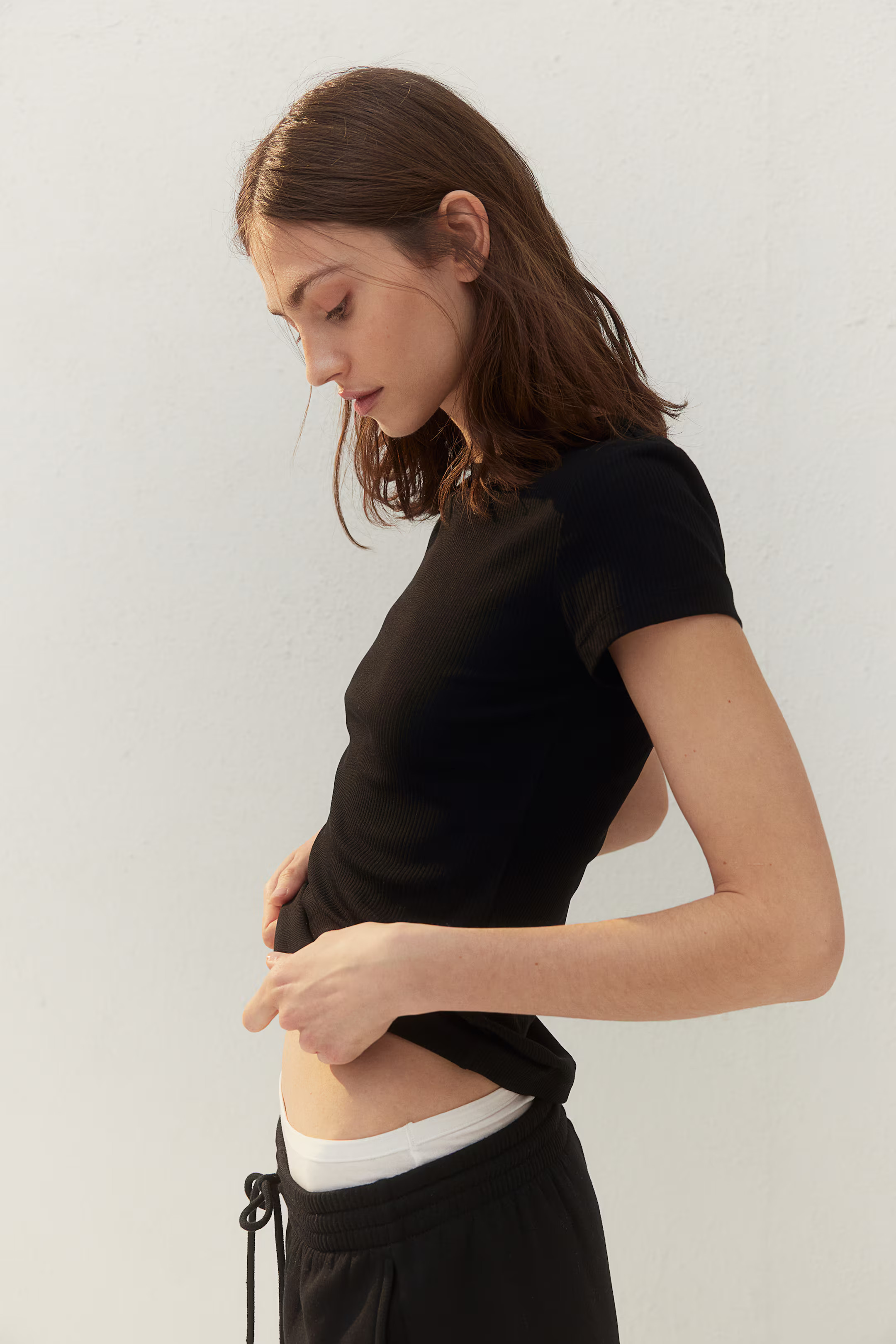 Geripptes T-Shirt | H&M (DE, AT, CH, NL, FI)