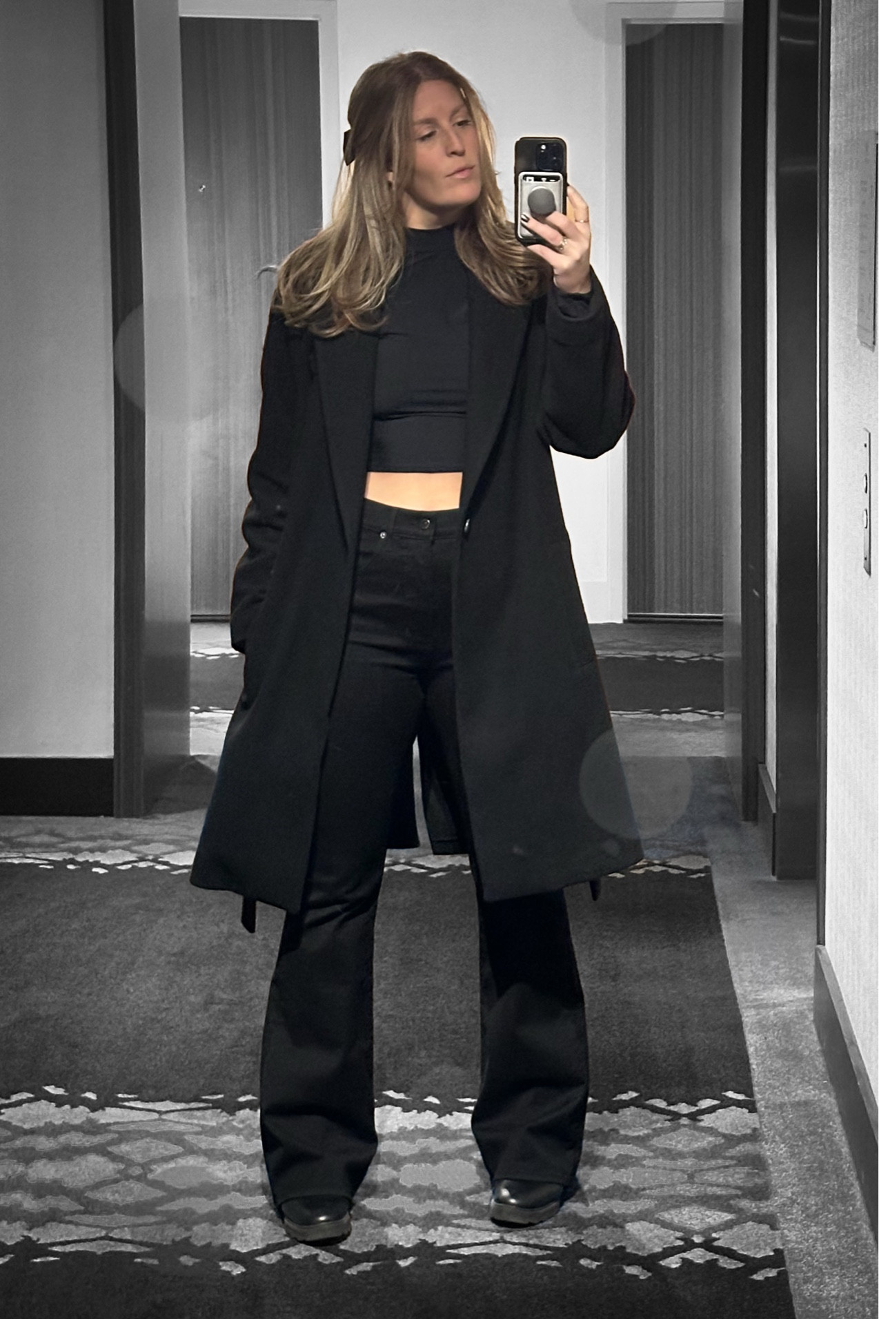 New jeans + my “dramatic jacket” = this OOTD does not miss. 
First time wearing Veronica Beard jeans, will not be the last 💁🏼‍♀️

#LTKMidsize