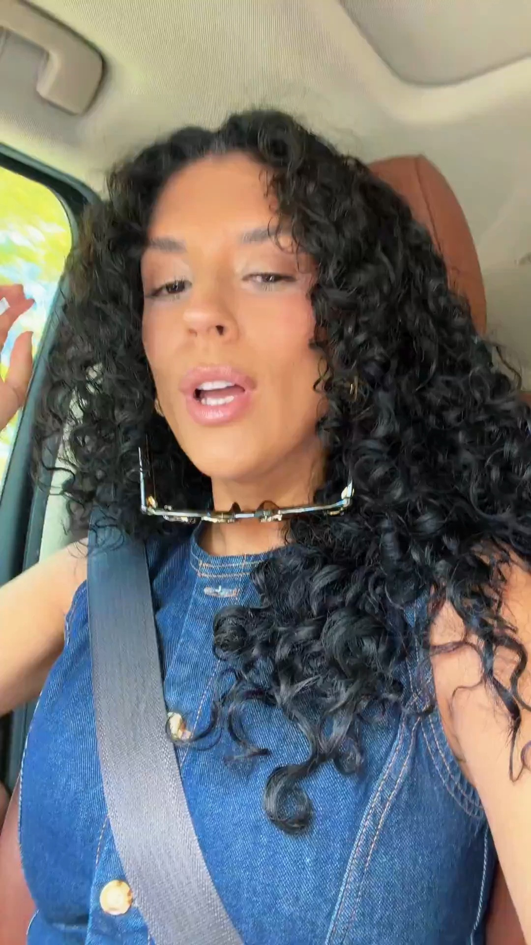 current mood: driving, singing and feeling cute 😎🎶

#carvibes #ootdstyle #casualchic 

#LTKstorytime #LTKmomlife #LTKdayinmylife