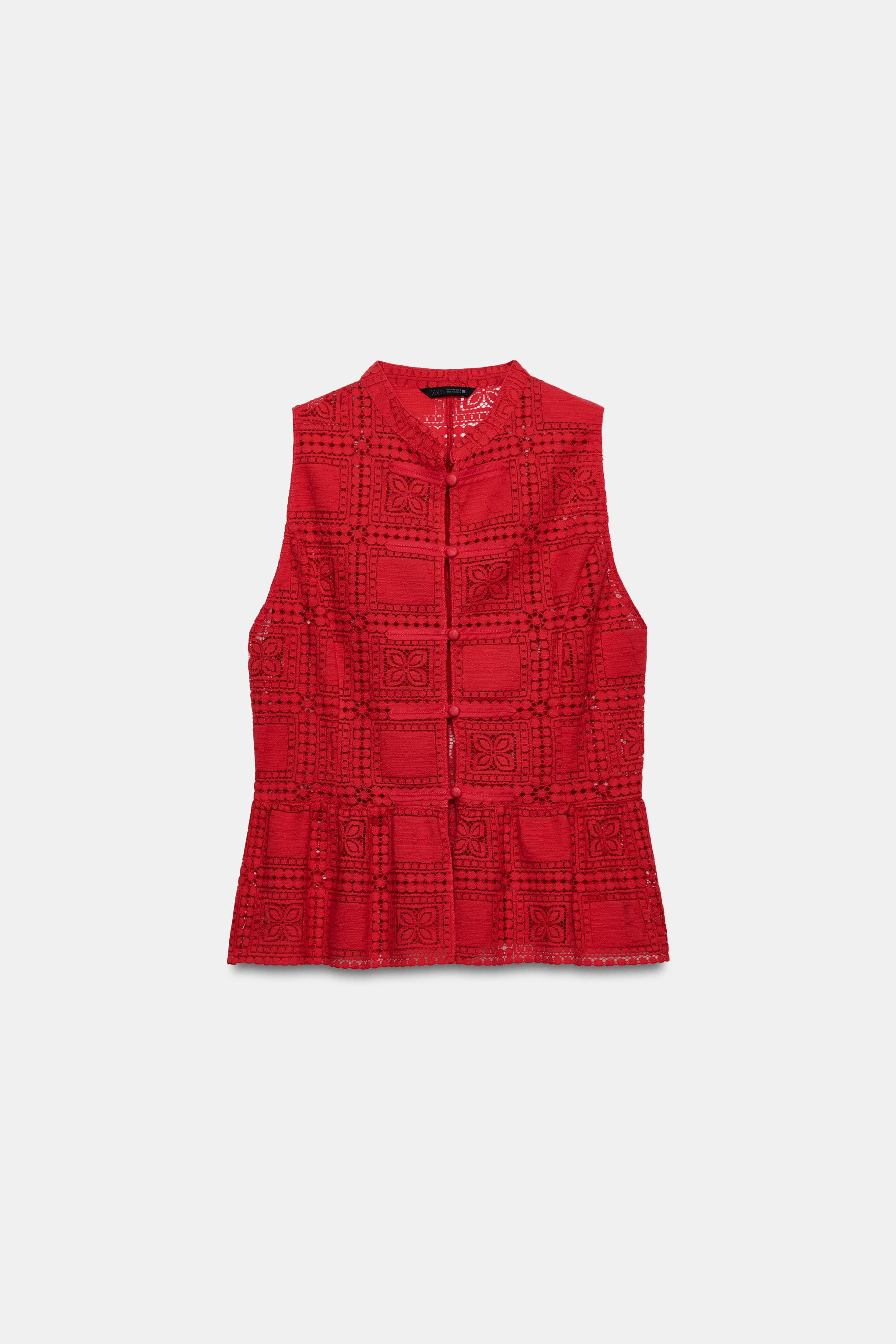 GUIPURE LACE TOP WITH FIREMAN CLASPS | Zara US