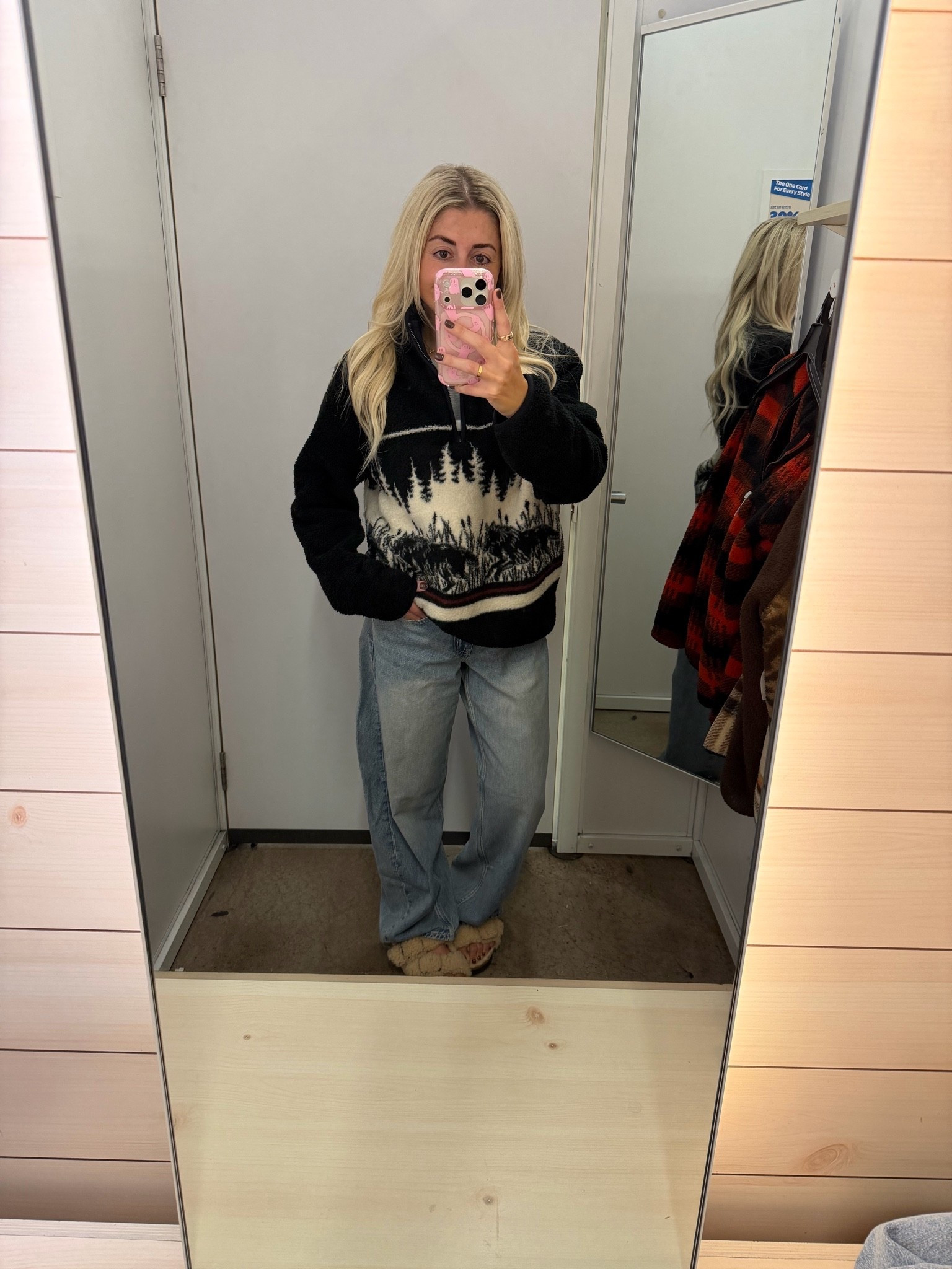 Fall outfit
Sherpa small
Barrel jeans size 0
Birks tts