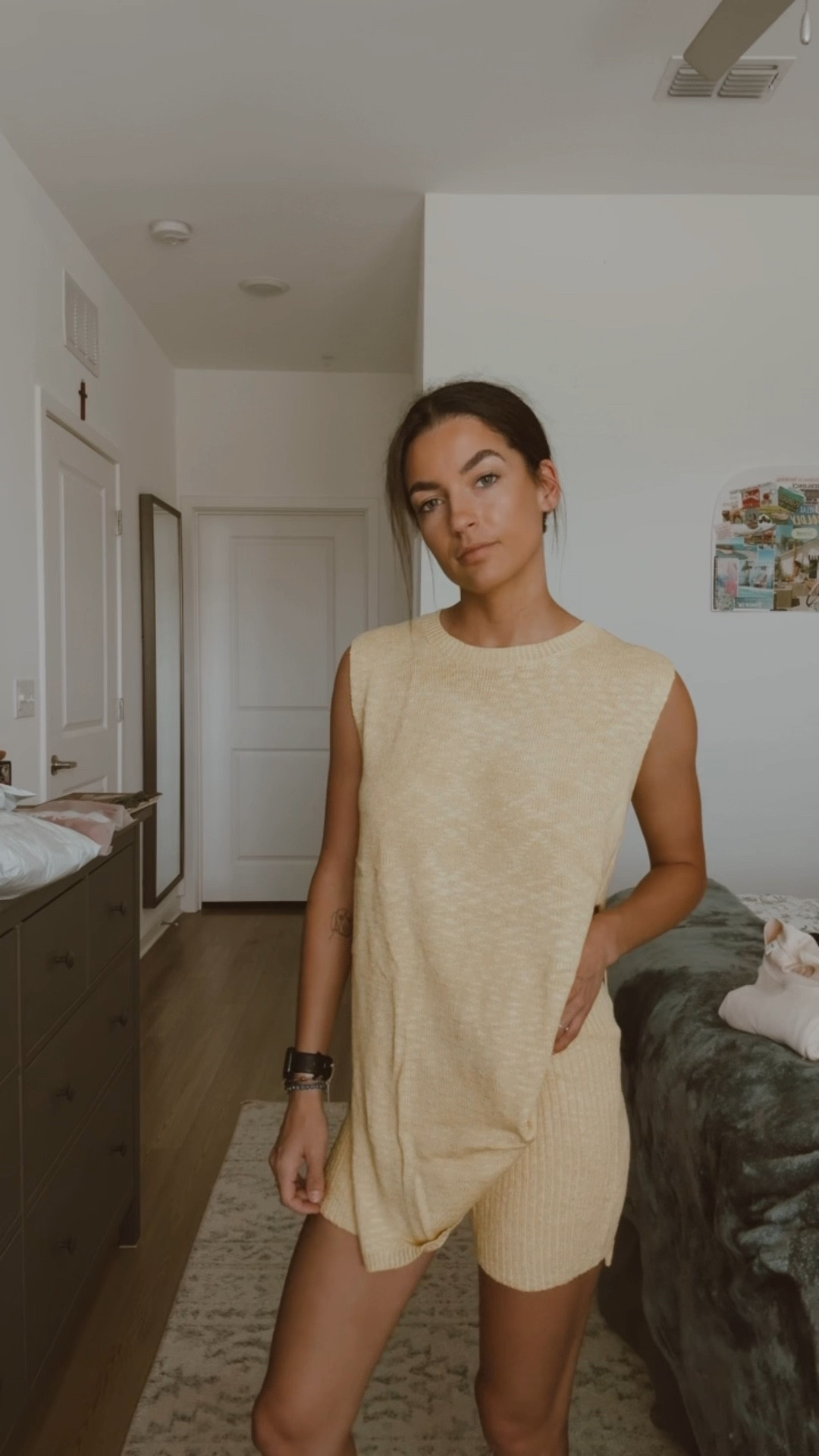 Sooo soft! 

#LTKVideo #LTKFindsUnder100 #LTKStyleTip