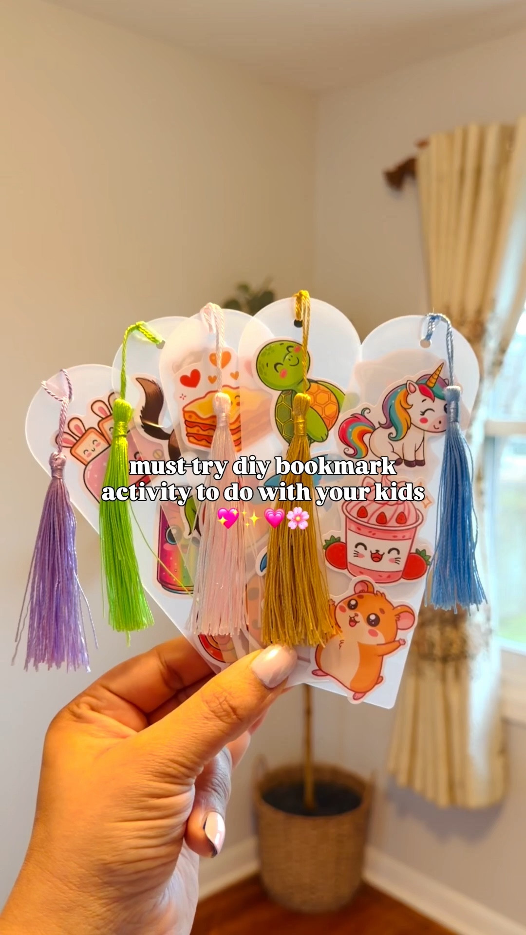 Easy diy bookmark activity to do with your kids!💗🌟💖✨ #diy #diyactivity #bookmark #kids #toddlers #diy

#LTKHome #LTKmomlife #LTKKids