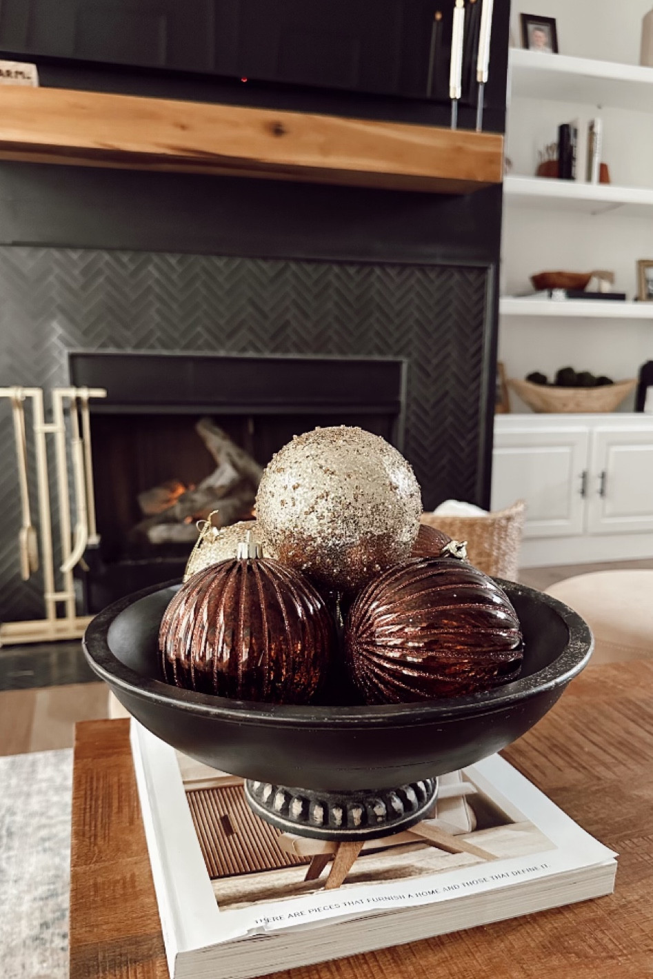 Tis the season 🎄
Christmas 
Christmas decor 
Christmas tree 
Holiday 
Home decor 

#LTKSeasonal #LTKHoliday #LTKhome