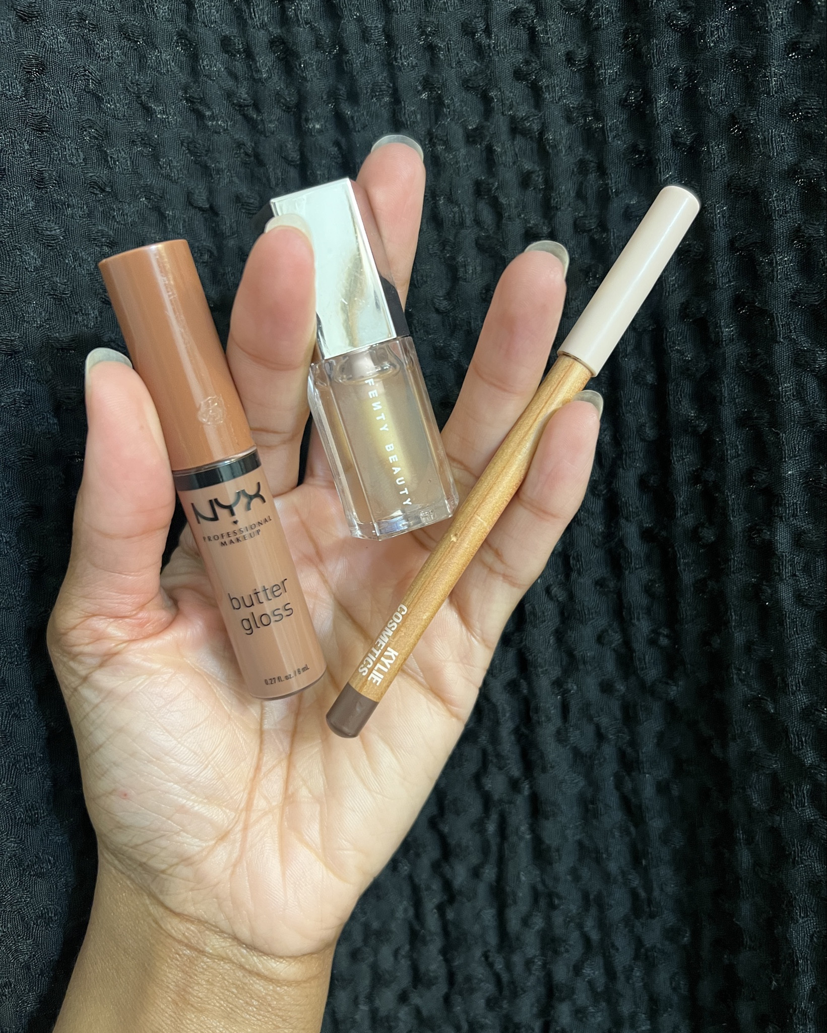 I’ve been loving my new go-to lip combo! Perfect to level up a basic look or for a night out! 

#LTKBeauty #LTKFindsUnder50 #LTKStyleTip
