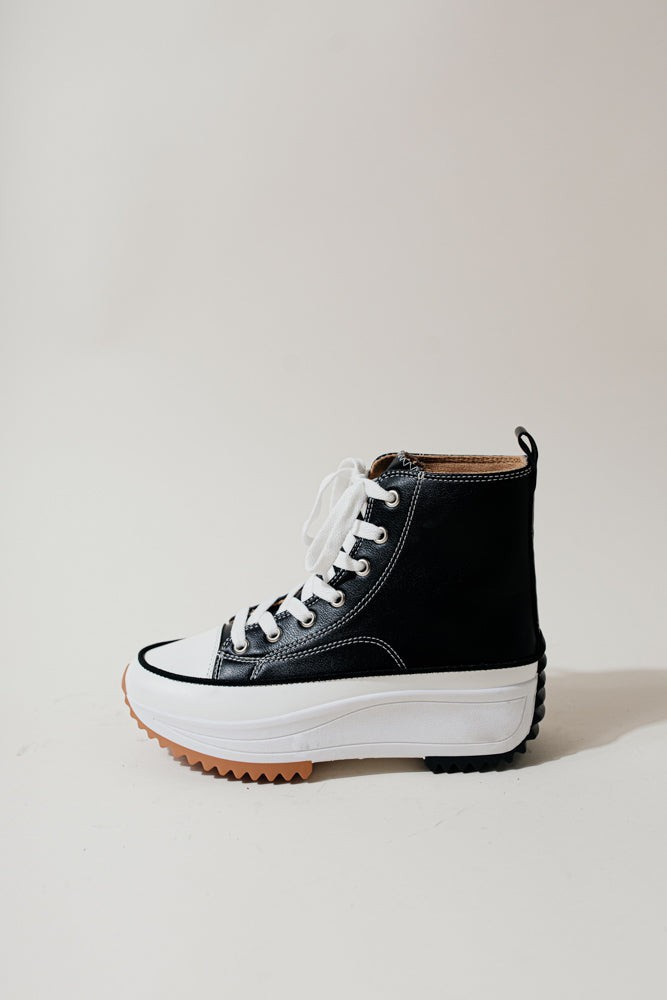 Kiera Platform Sneakers in Black | Böhme US