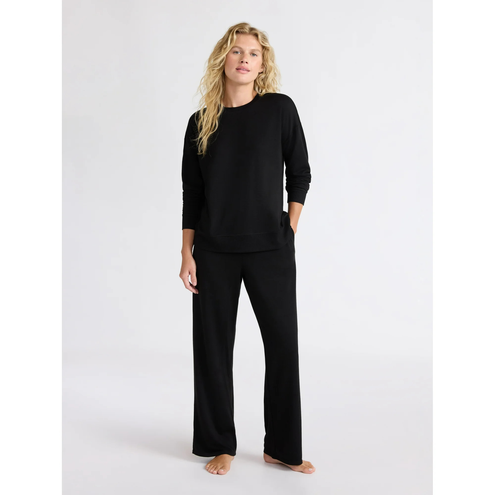 Joyspun Women's Fleece Long Sleeve Top and Straight Leg Pants Lounge Set, 2-Piece, Sizes XS-3X | Walmart (US)