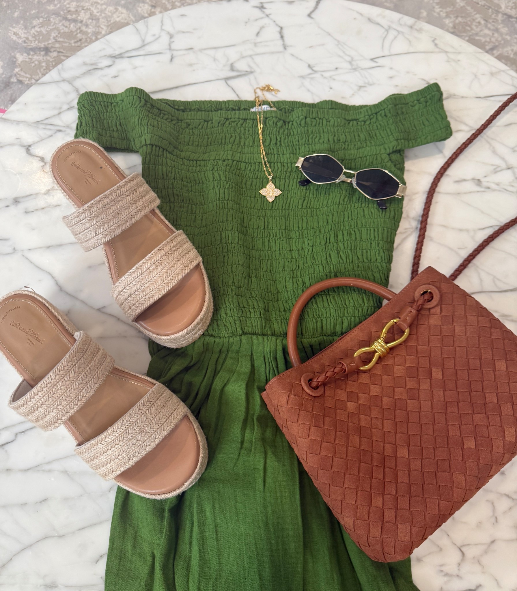 AFFORDABLE Casual and comfortable wear everywhere look! 


#LTKFindsUnder50 #LTKStyleTip #LTKPlusSize