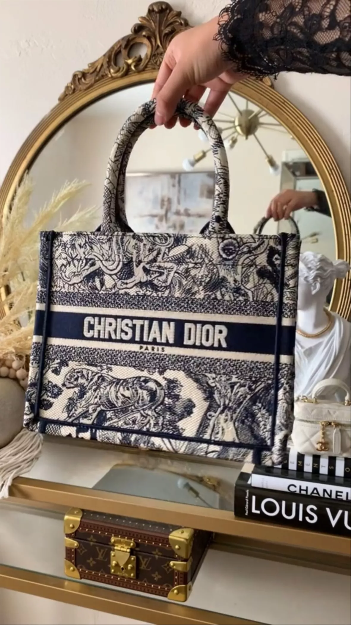 W2C Woman's Christian Dior bag : r/DHgate