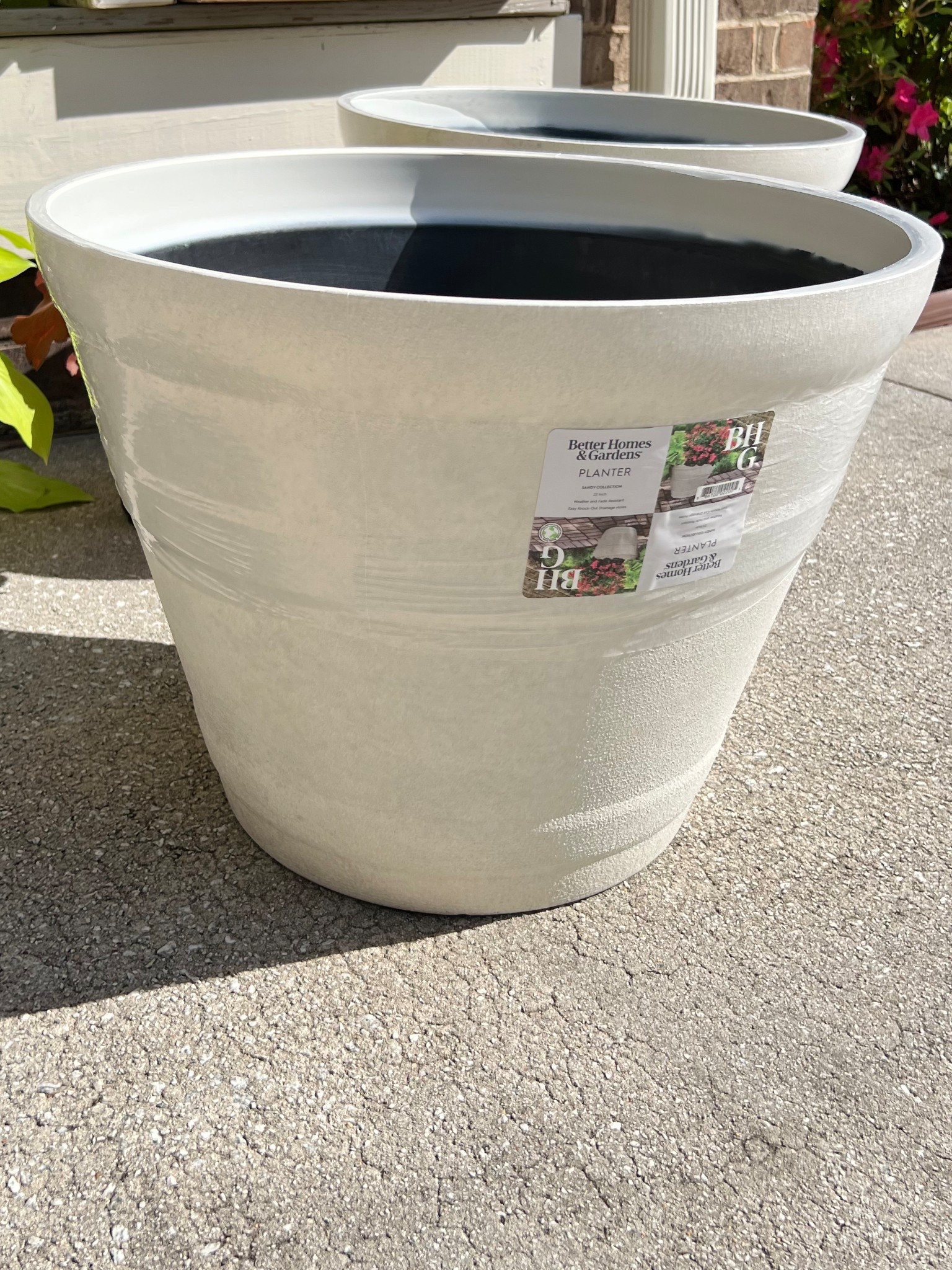 Extra large white planter! Under $30! 


Garden planter, garden pot, Better Homes & Garden, Walmart finds, white planter, raised garden bed

#LTKSaleAlert #LTKSeasonal #LTKHome